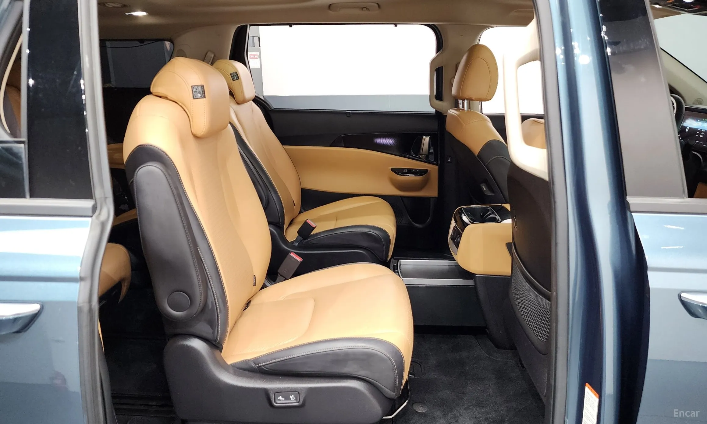 Kia Carnival Gen 4 превью 11