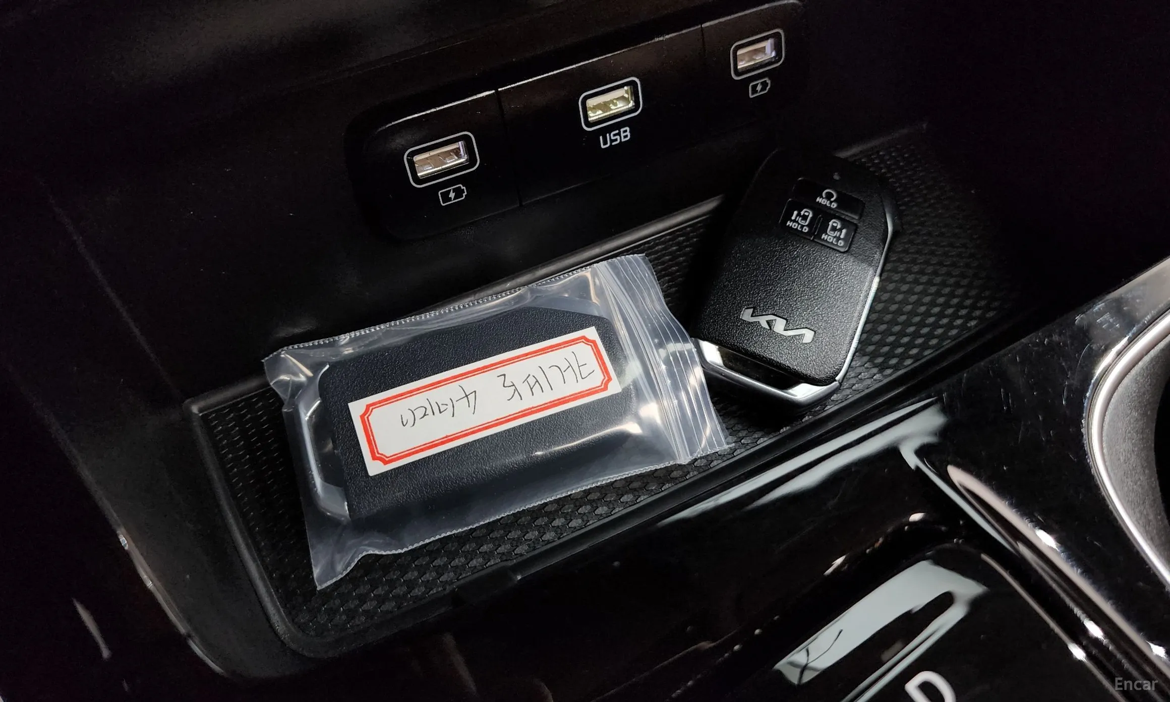 Kia Carnival Gen 4 превью 15