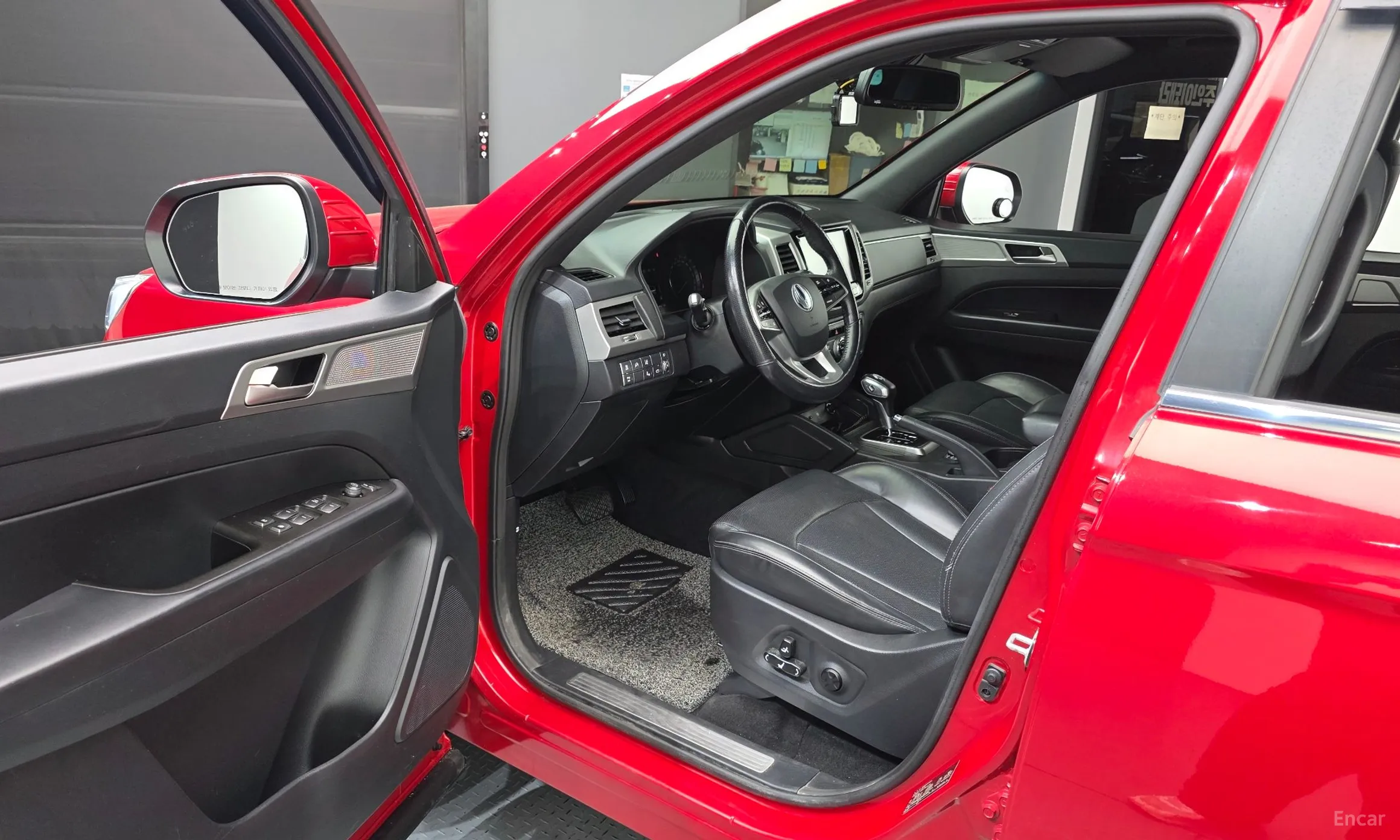 KG Mobility (SsangYong) Rexton Sports Khan превью 10