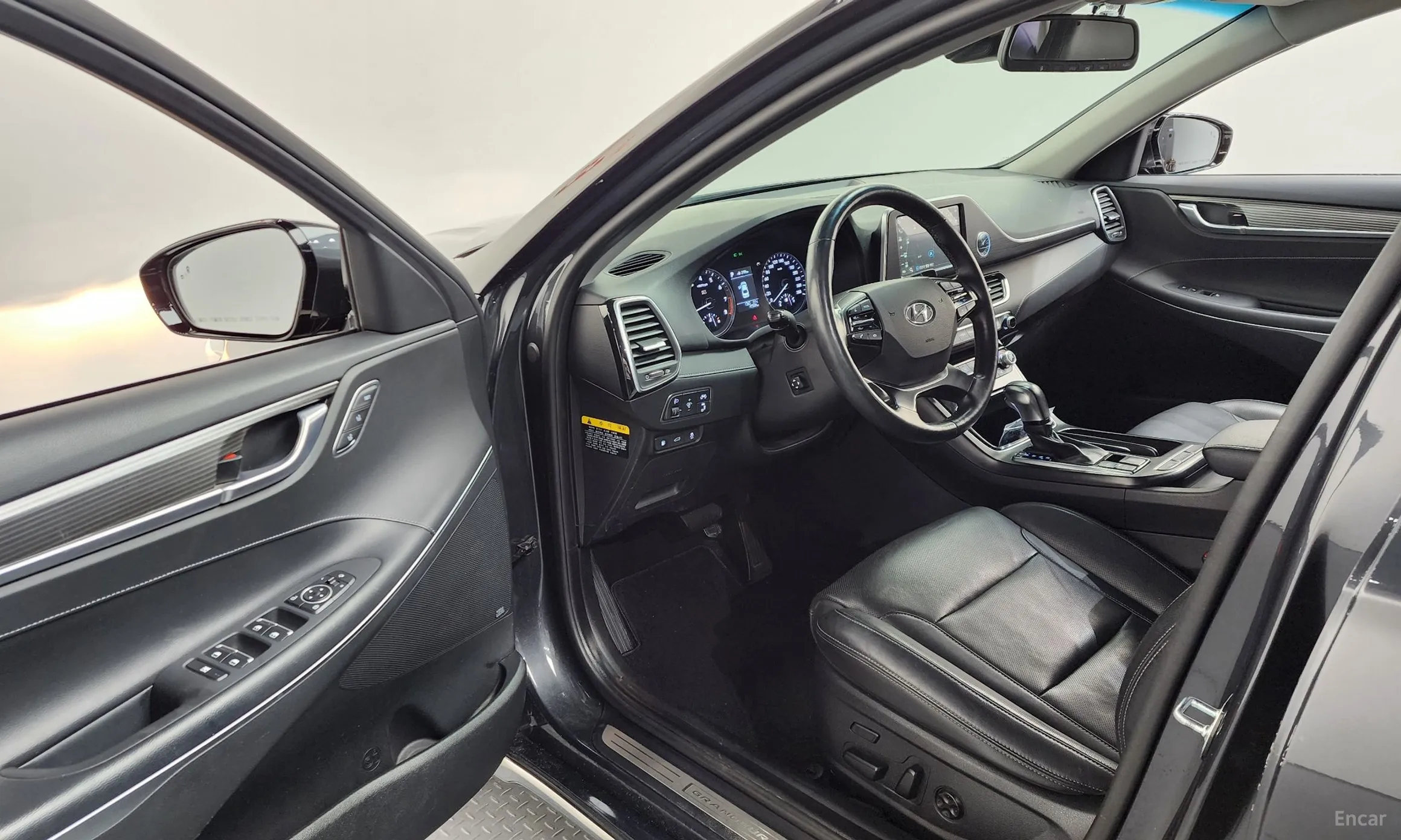 Hyundai Grandeur IG превью 10