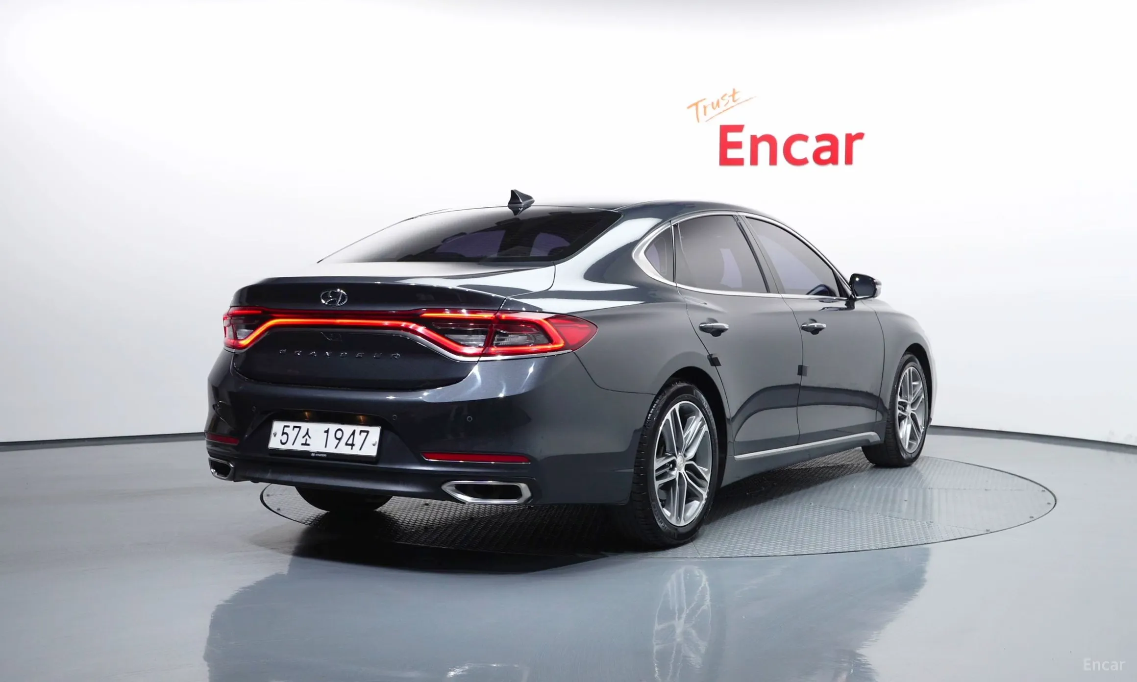 Hyundai Grandeur IG превью 4