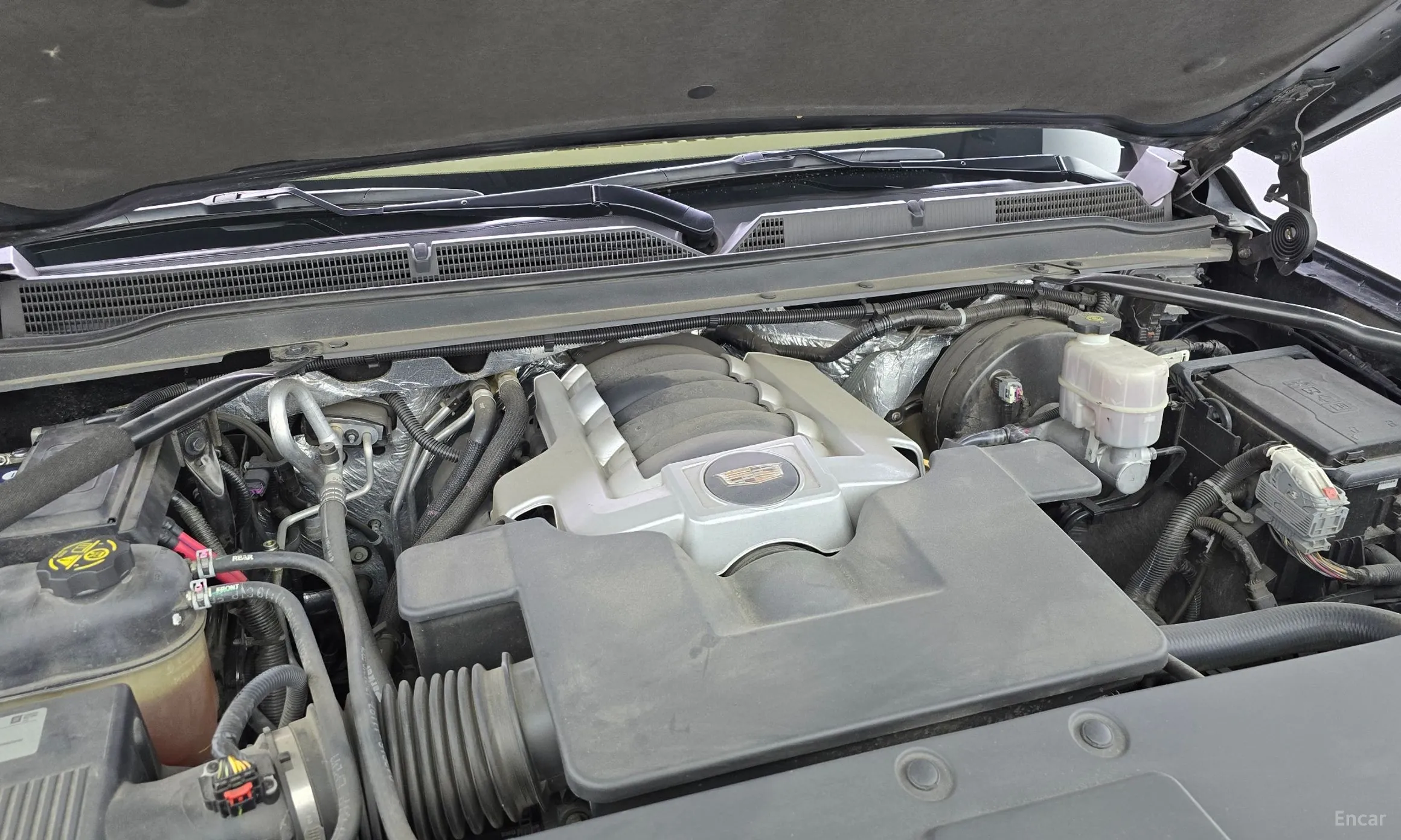 Cadillac Escalade превью 6