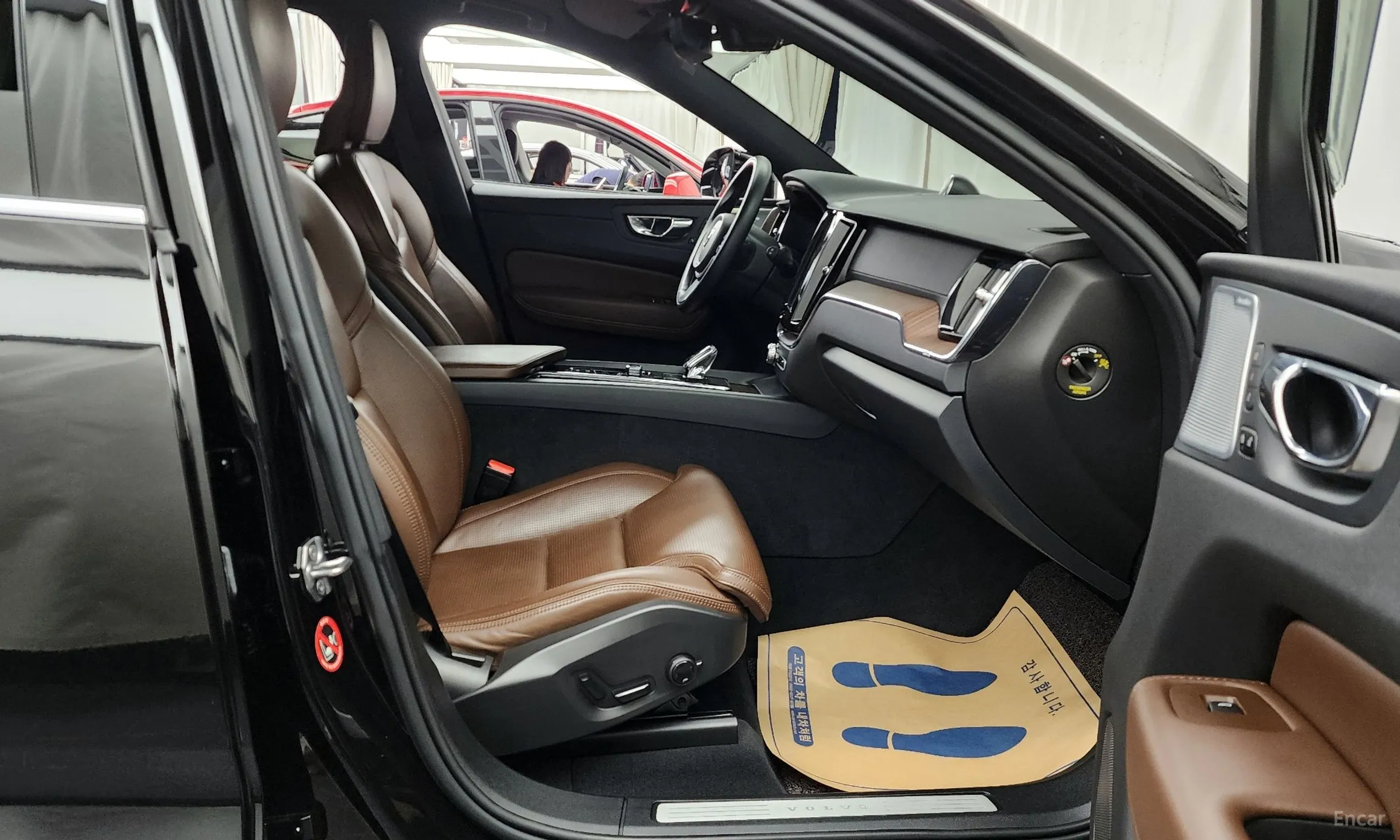 Volvo XC60 Gen 2 превью 11