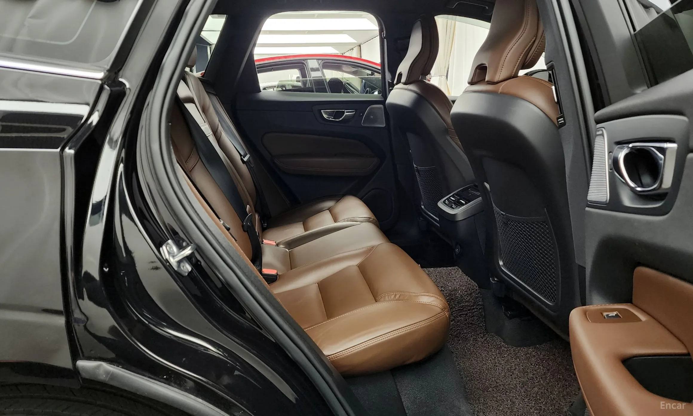 Volvo XC60 Gen 2 превью 12