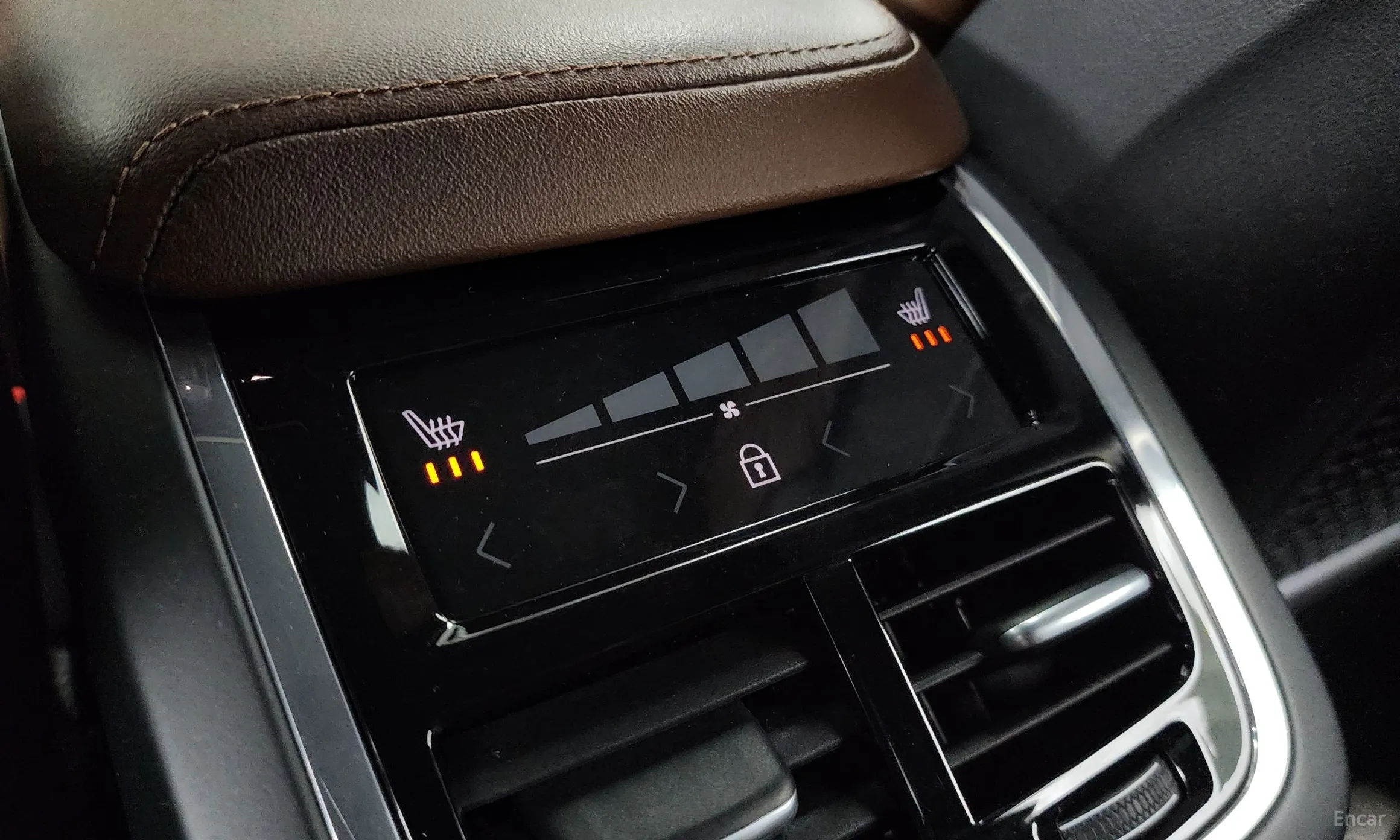 Volvo XC60 Gen 2 превью 19