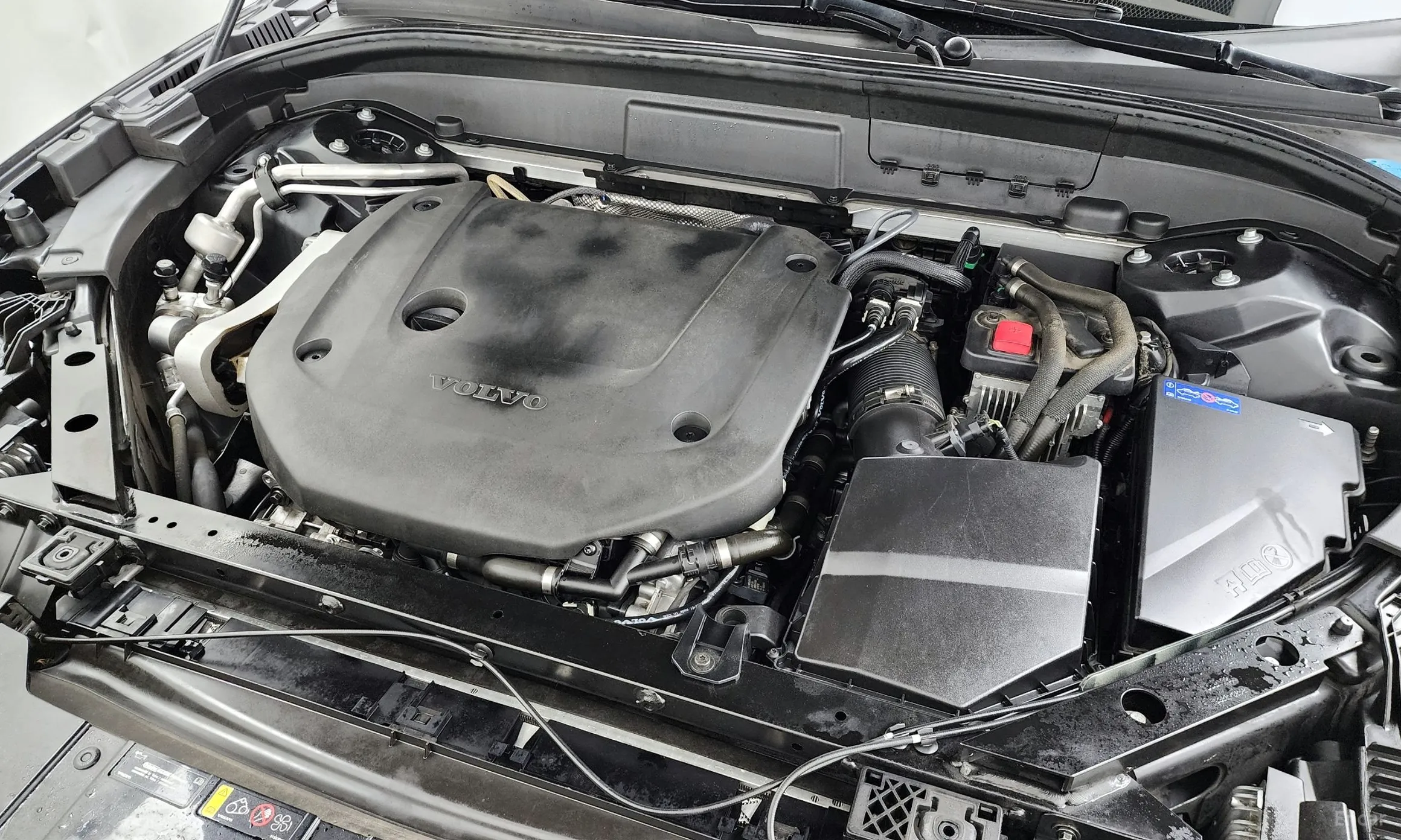 Volvo XC60 Gen 2 превью 6