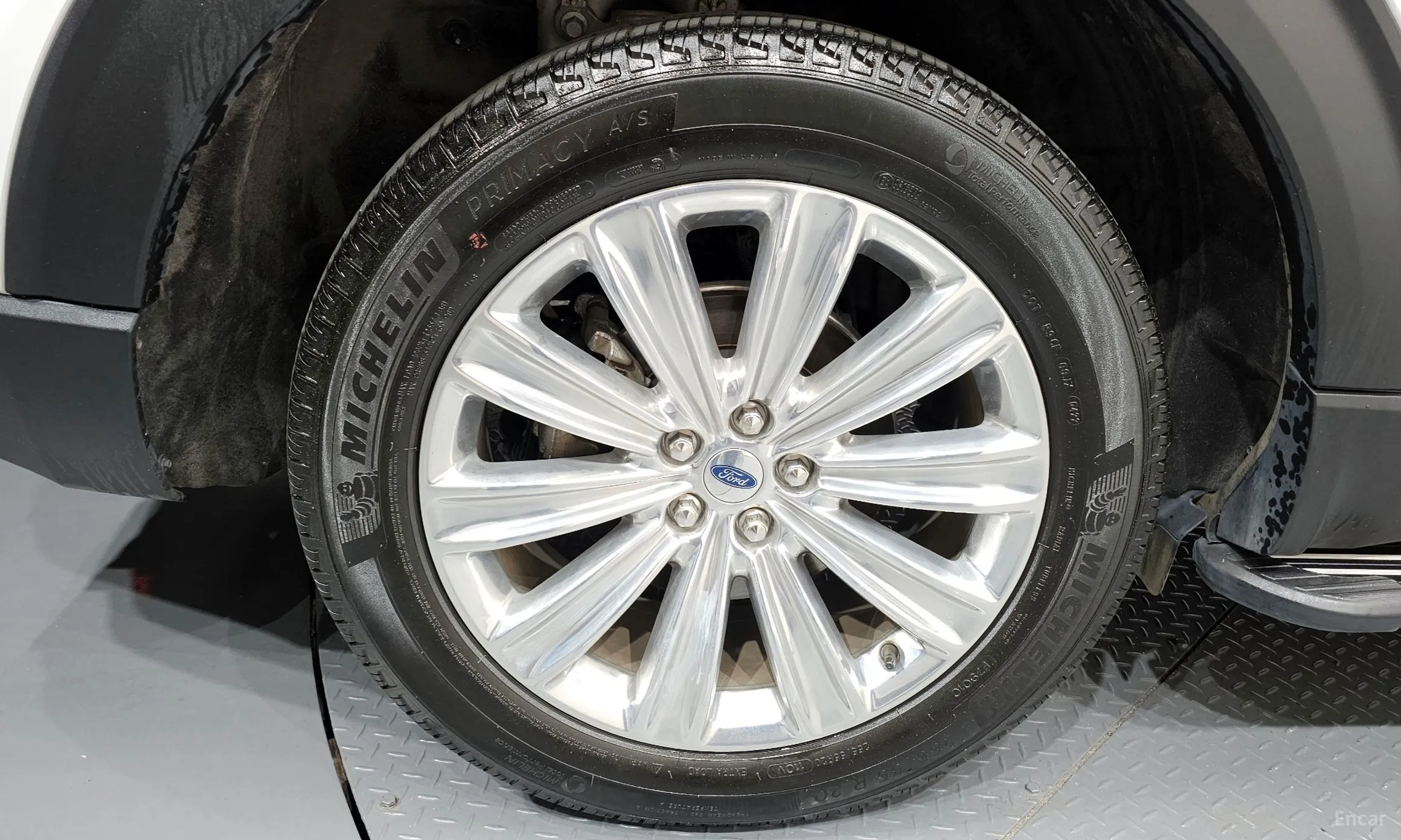 Ford Explorer 6th Generation превью 5