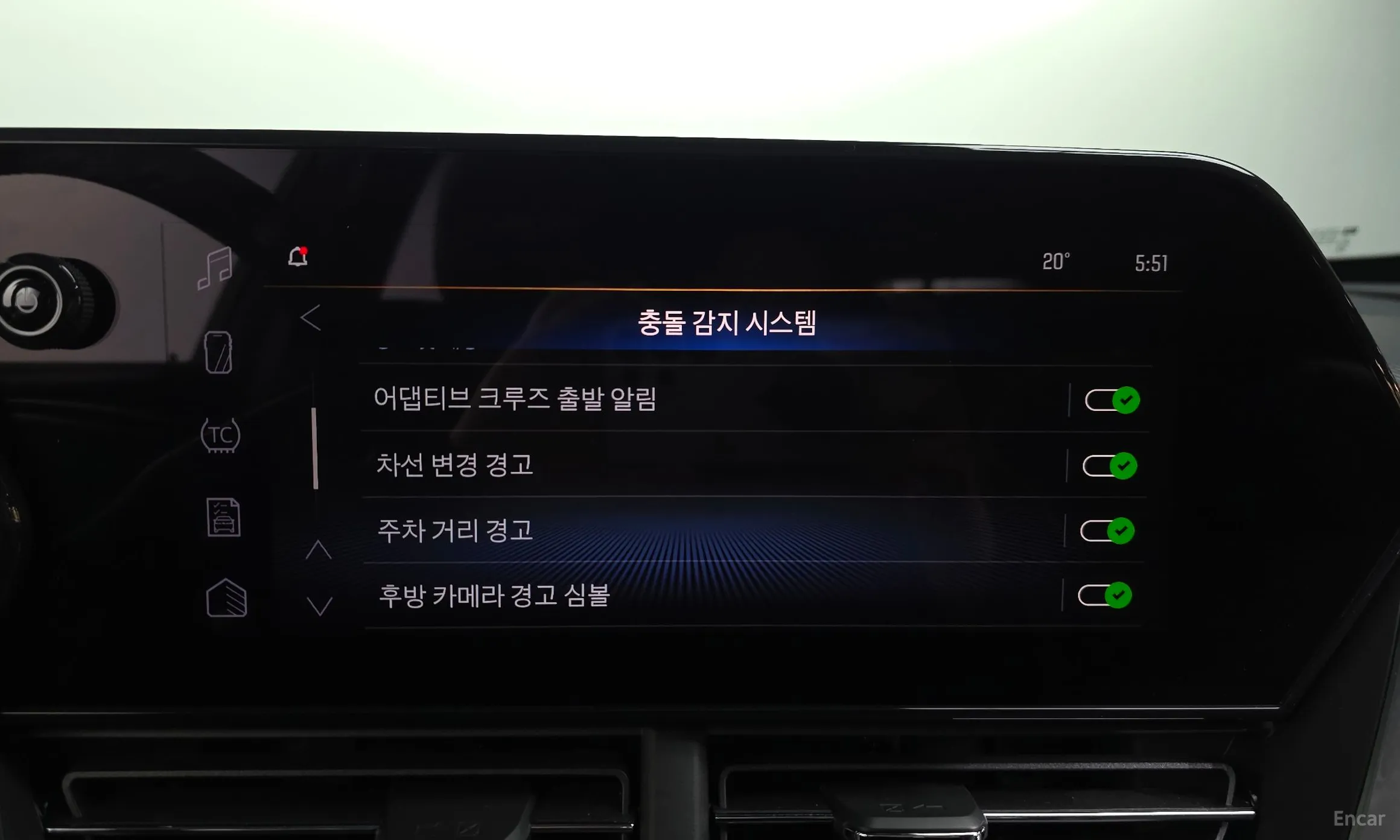 Chevrolet (GM Daewoo) Trax Crossover превью 17