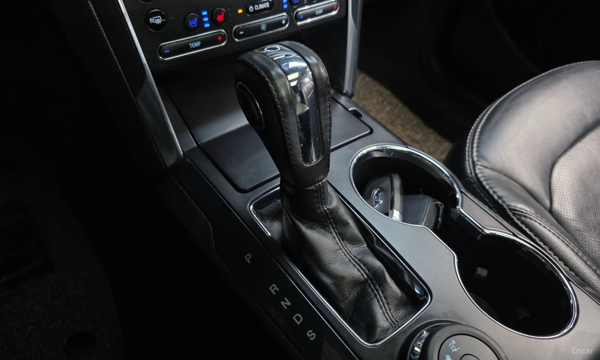 Ford Explorer превью 9