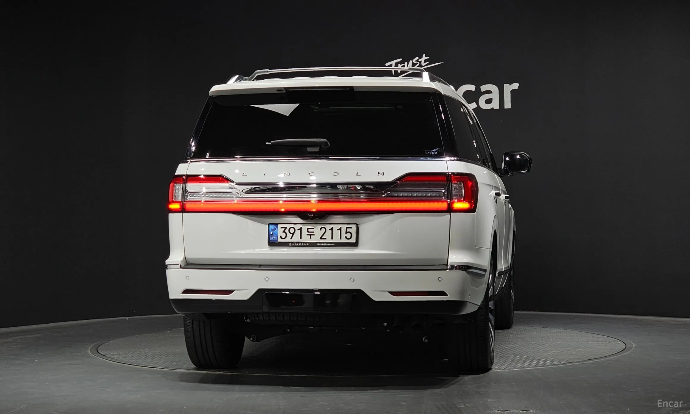 Lincoln Navigator 4th generation превью 4