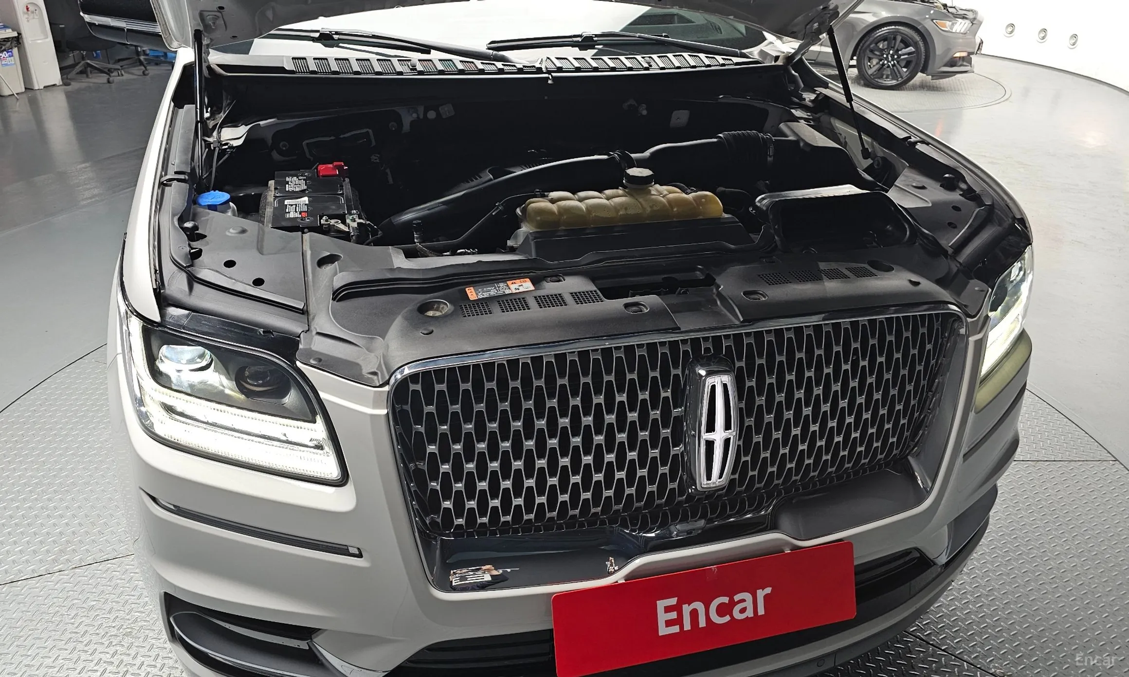 Lincoln Navigator 4th generation превью 6