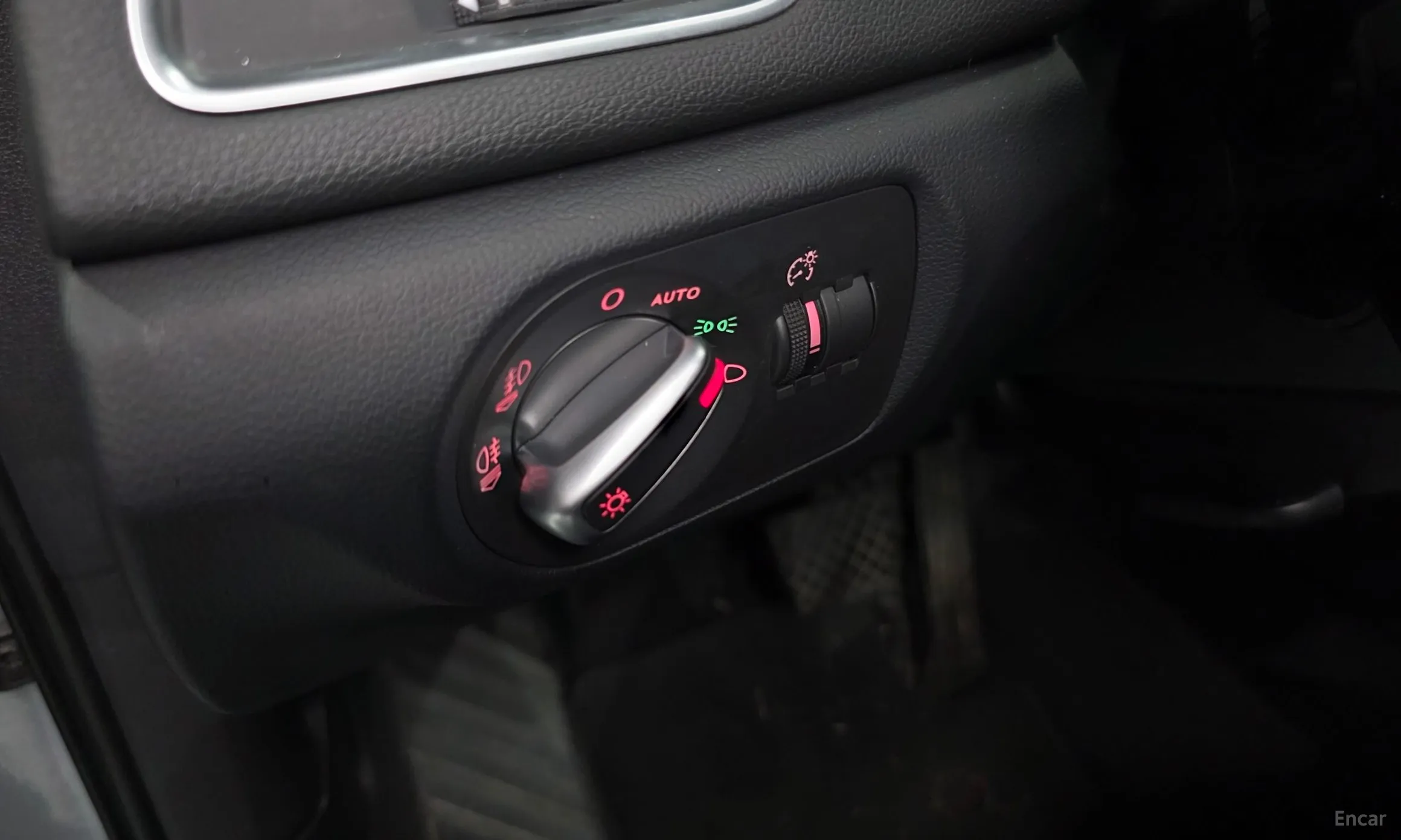 Audi Q3 превью 18