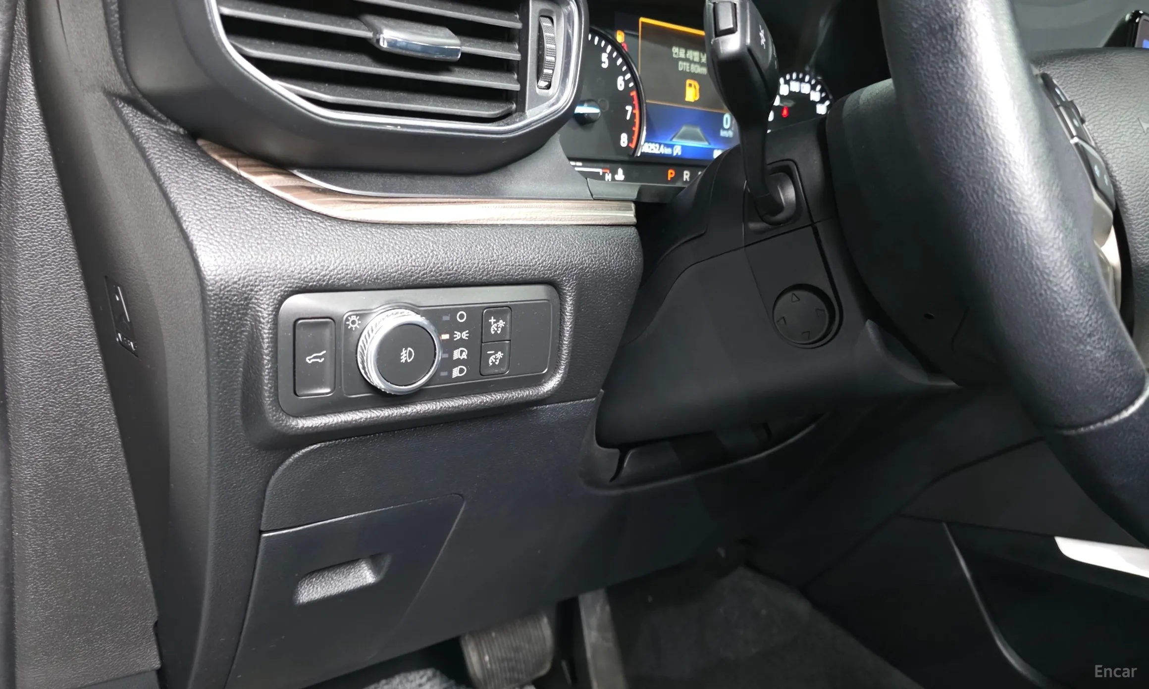 Ford Explorer 6th Generation превью 14