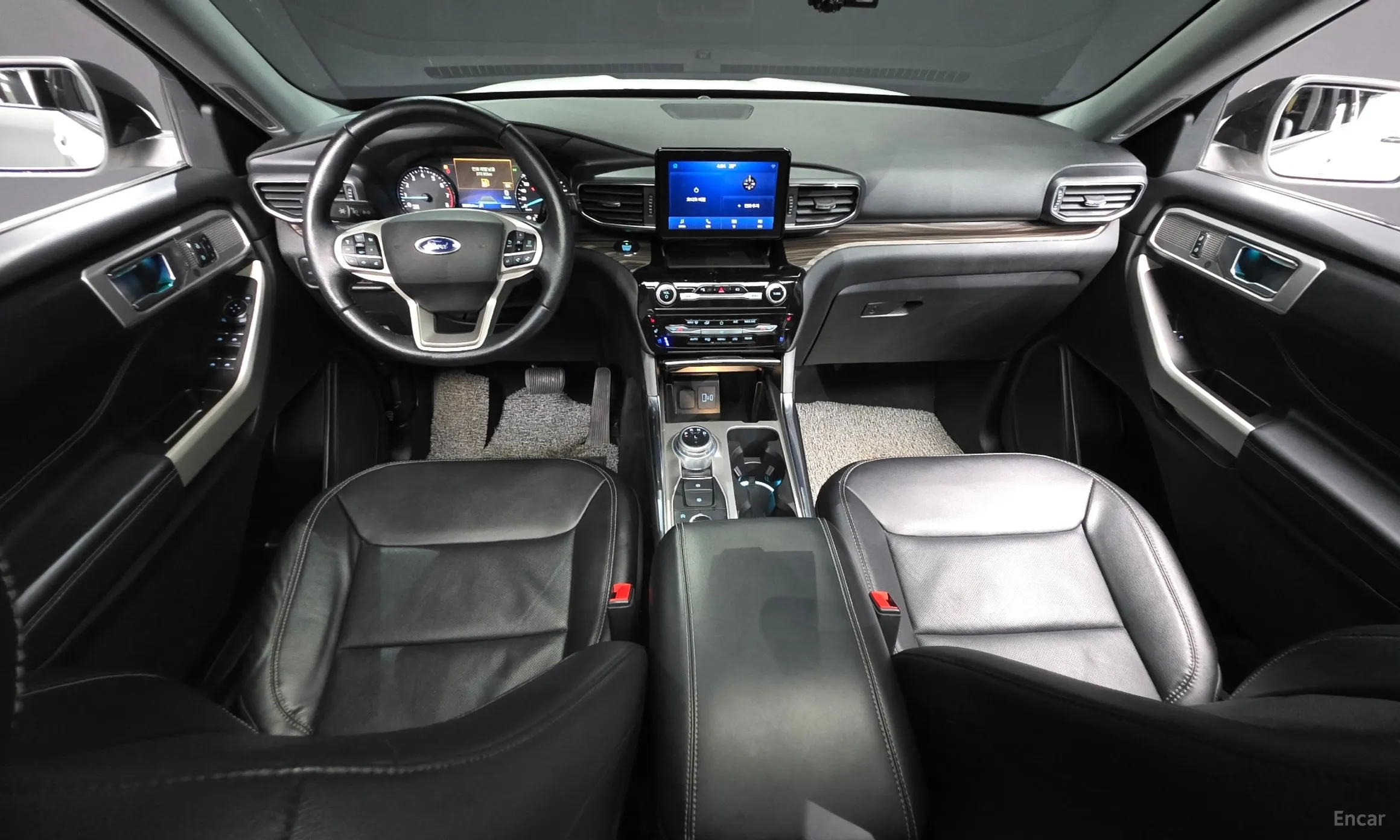 Ford Explorer 6th Generation превью 7