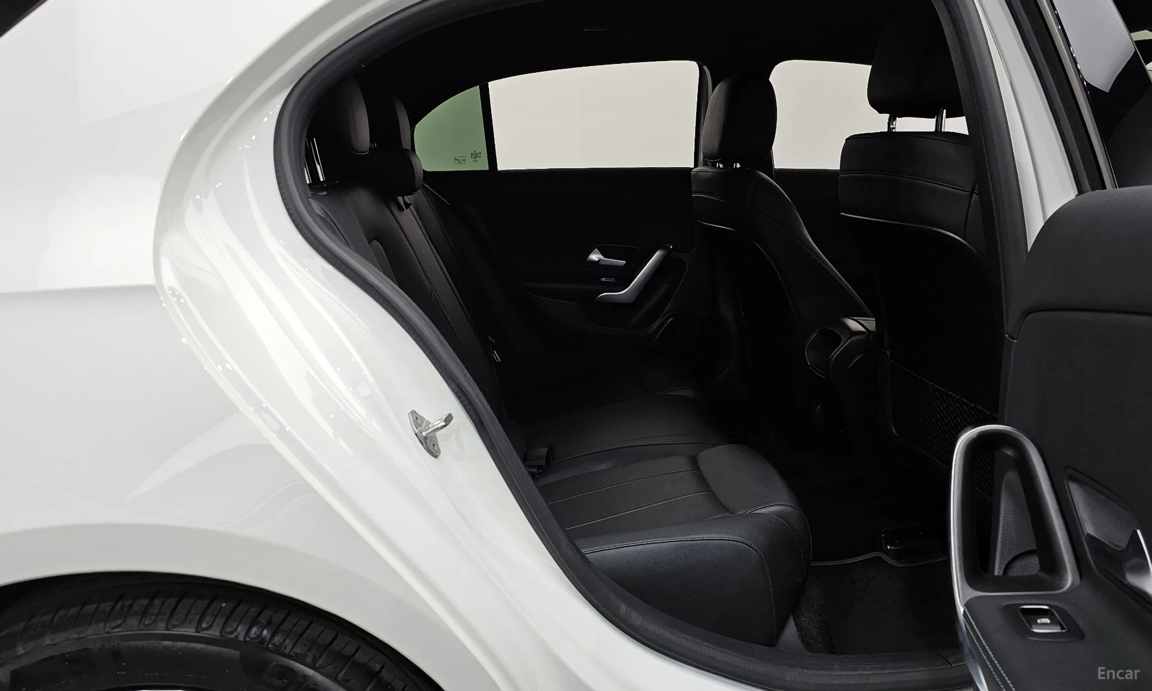 Mercedes Benz A-Class W177 превью 11