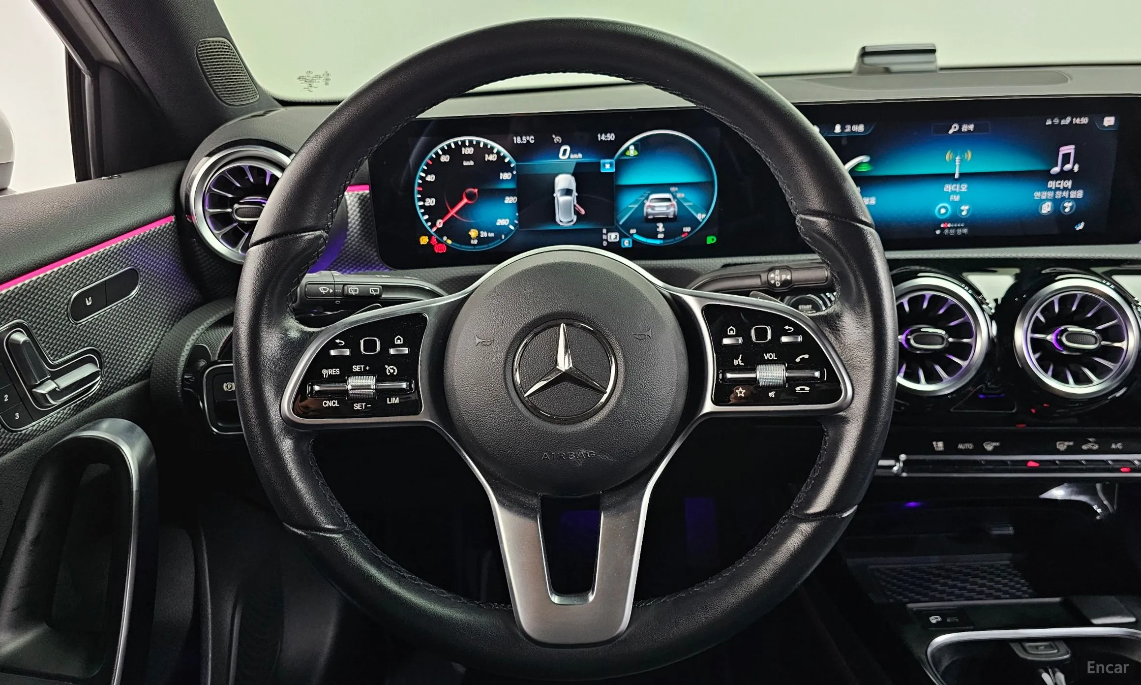Mercedes Benz A-Class W177 превью 15