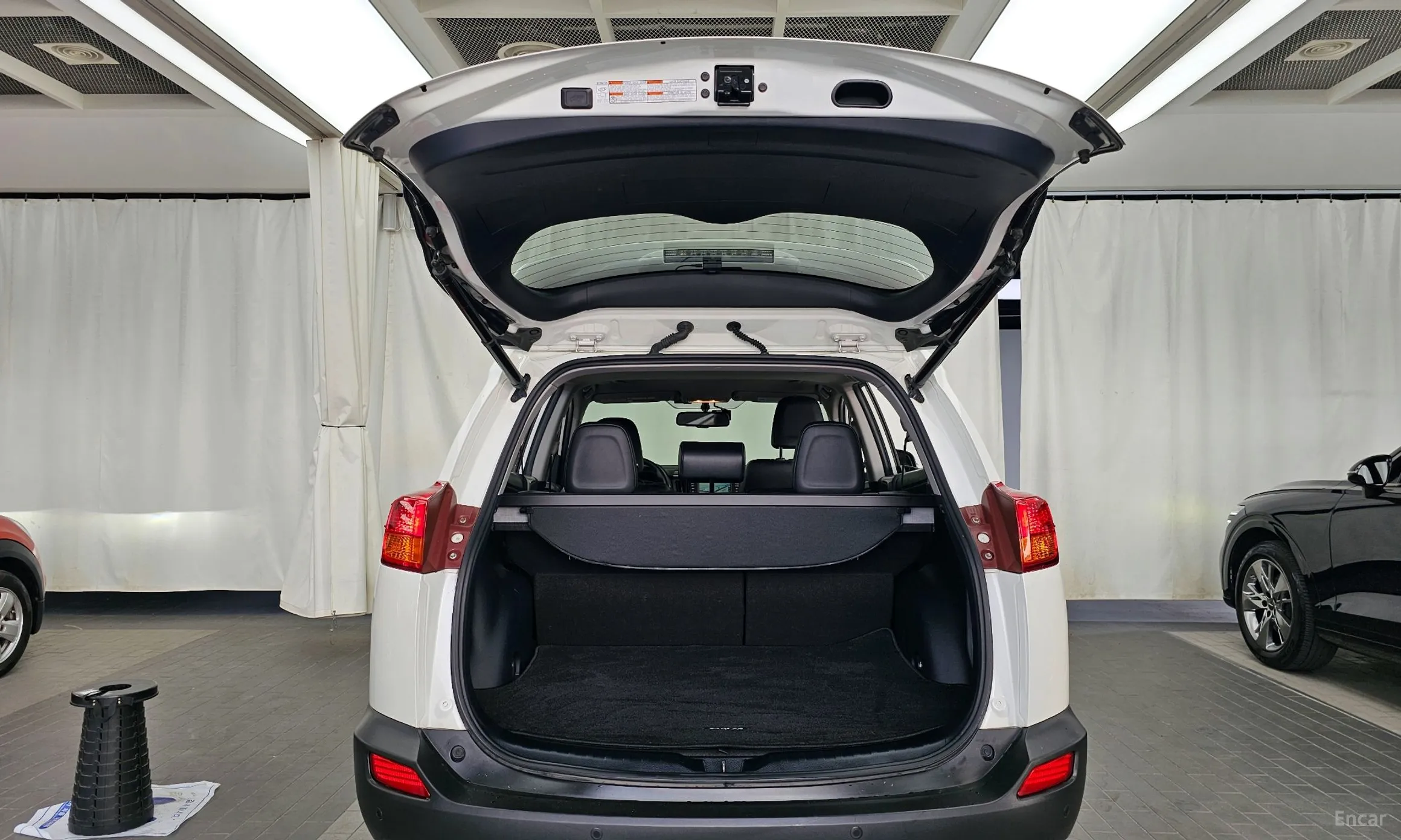 Toyota RAV4 превью 20