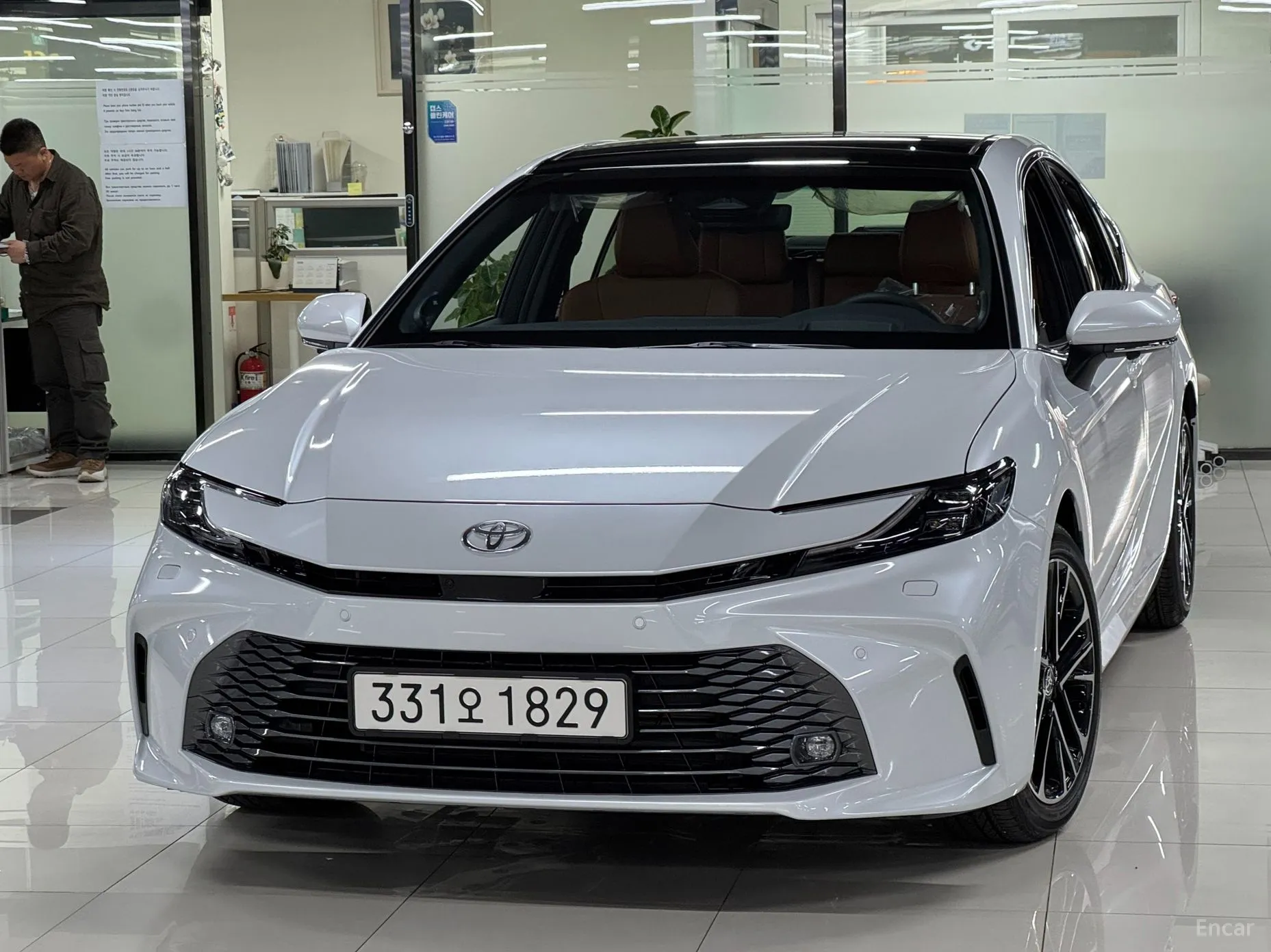 Camry (XV80)