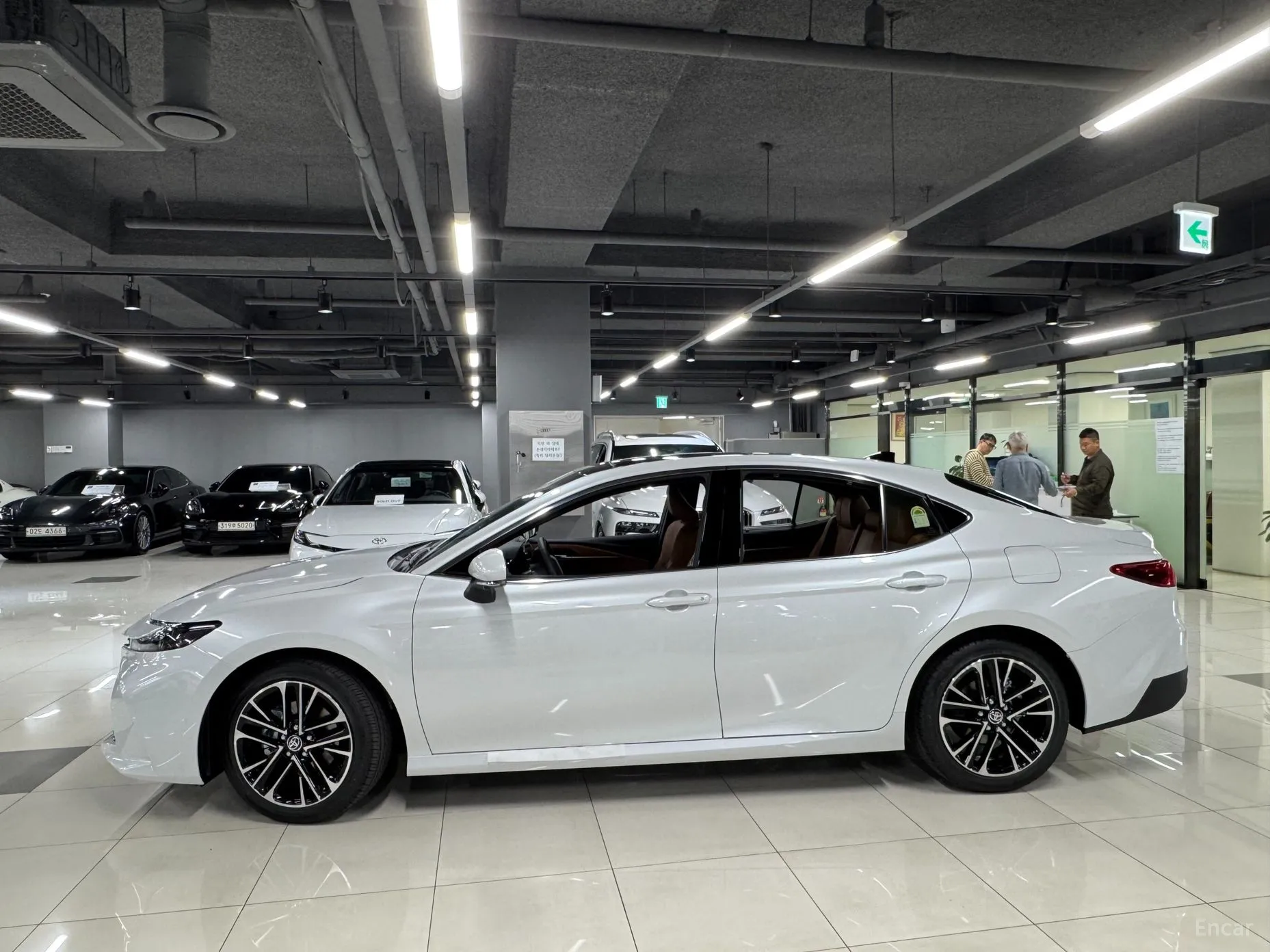 Toyota Camry (XV80) превью 2