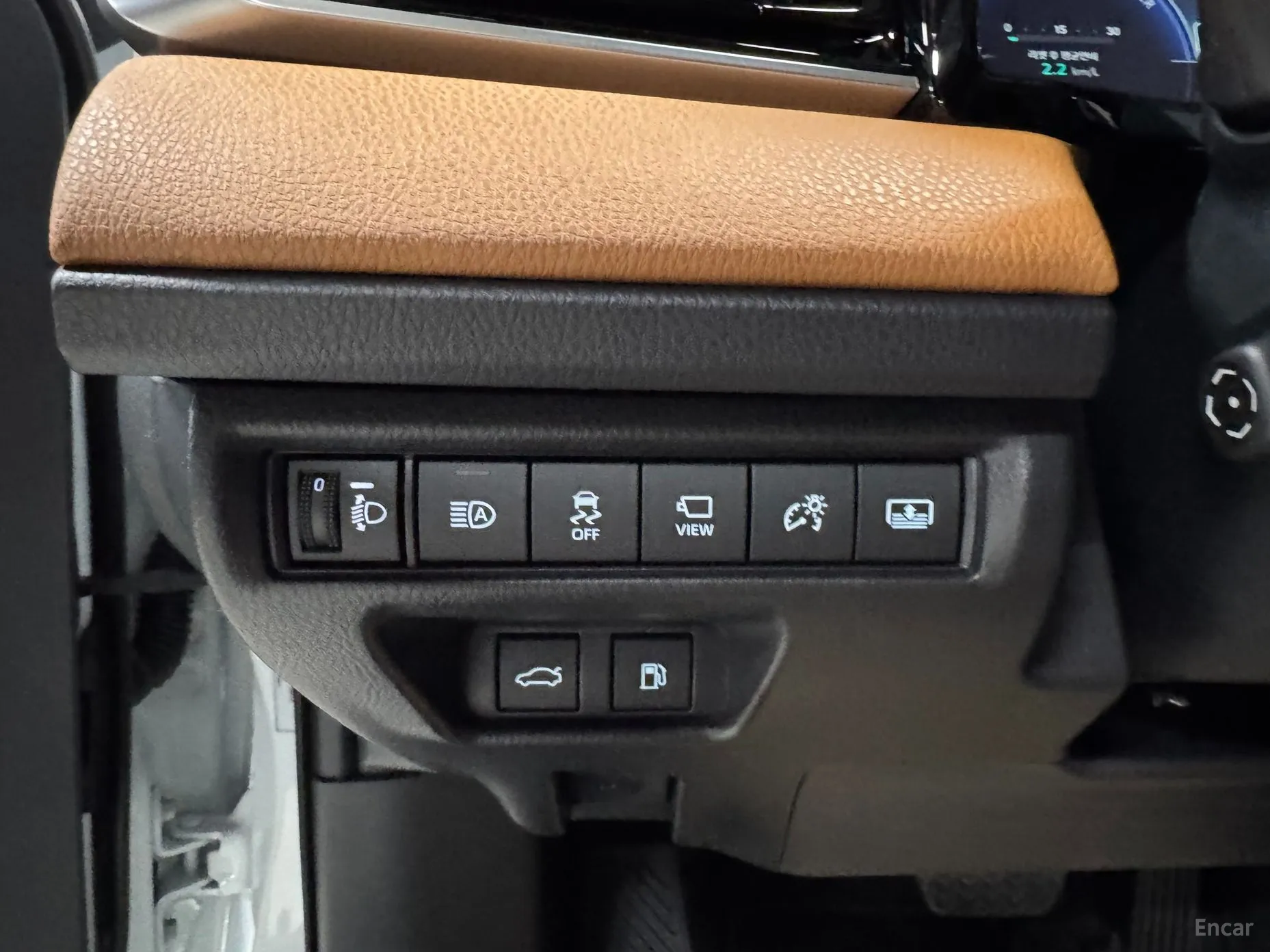 Toyota Camry (XV80) превью 5