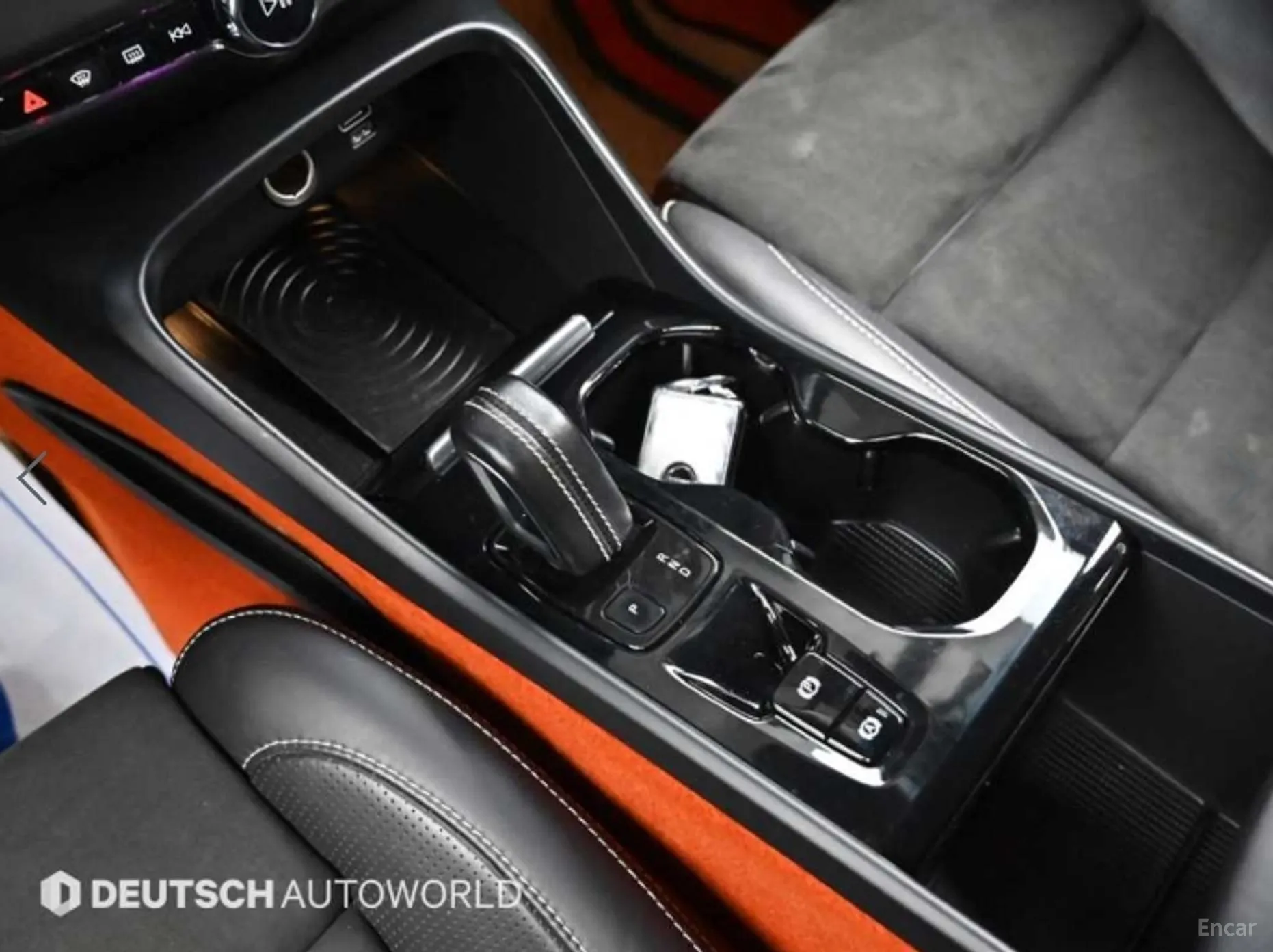 Volvo XC40 превью 9