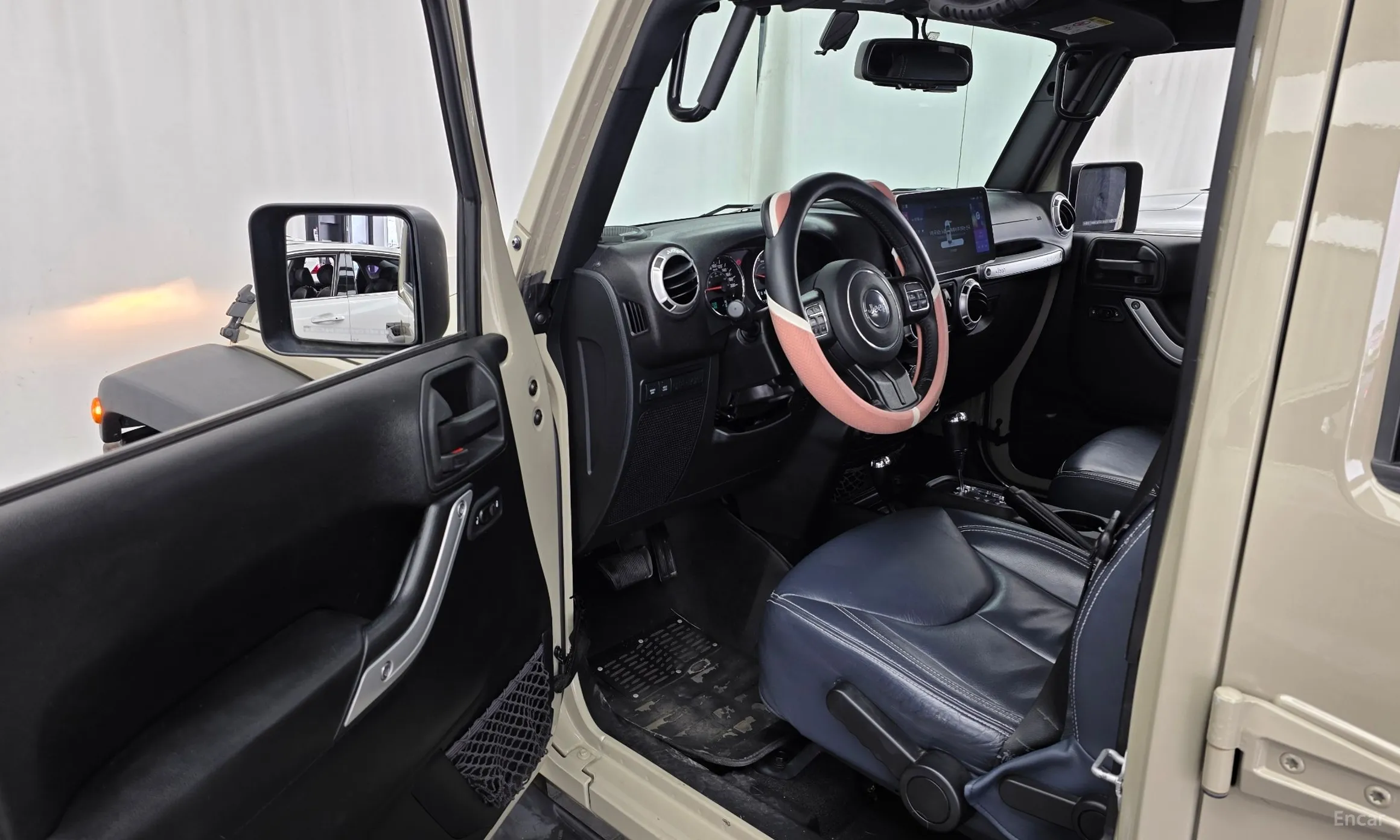 Jeep Wrangler (JK) превью 10