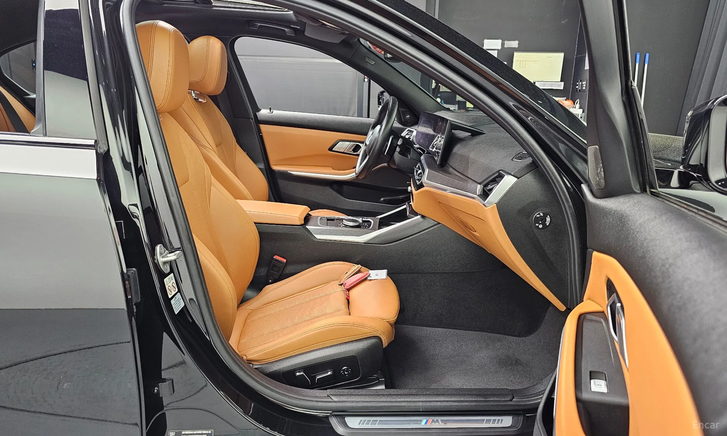 BMW 3 Series (G20) превью 12