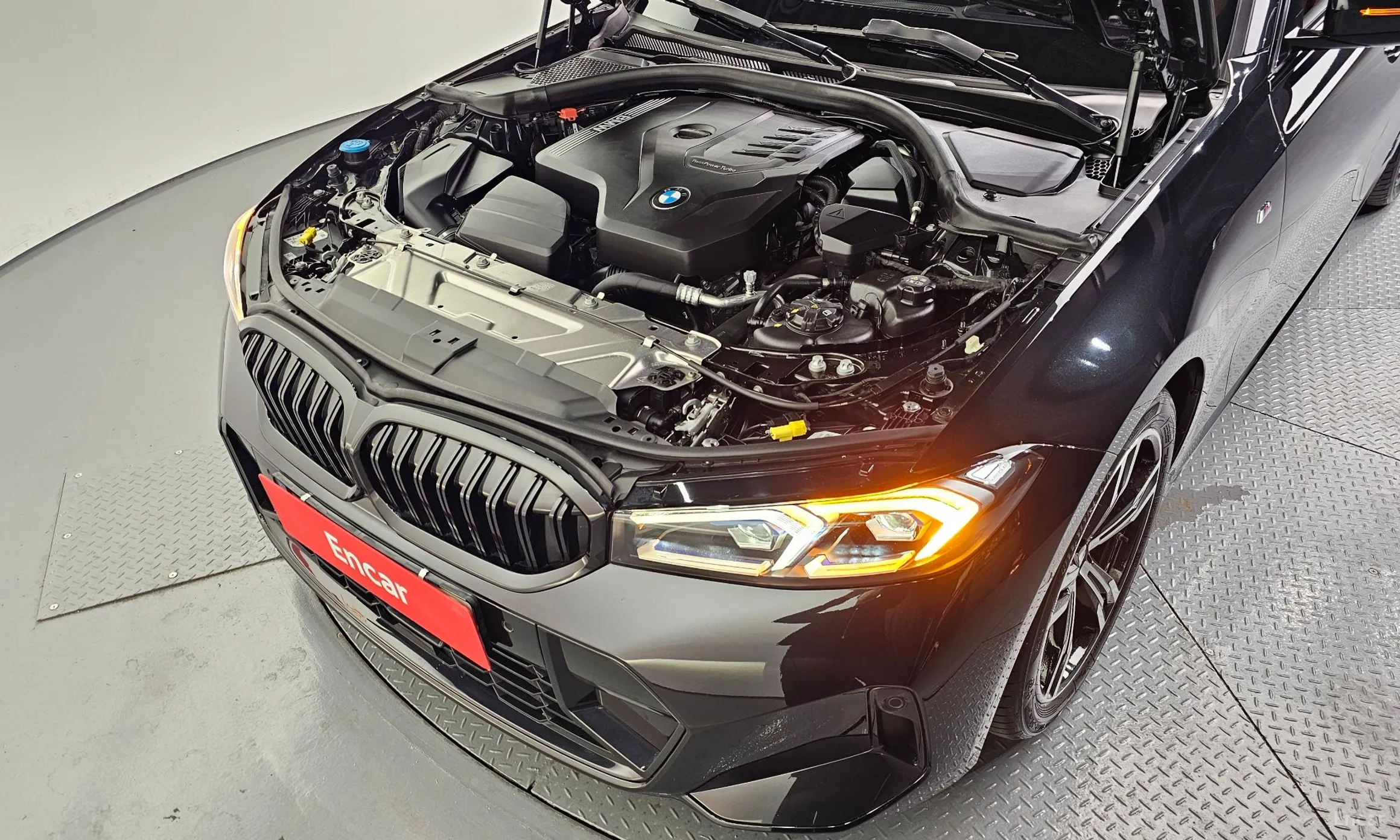 BMW 3 Series (G20) превью 6