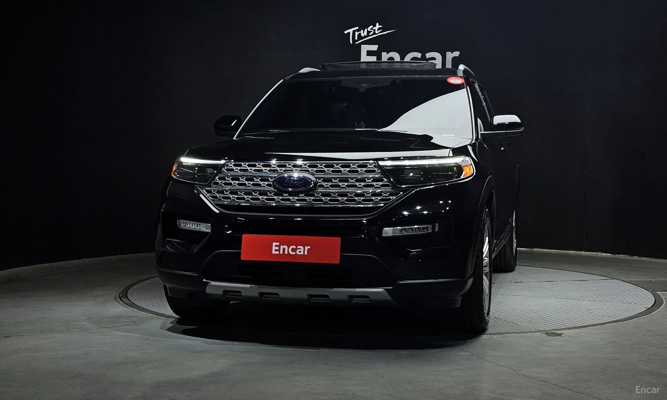 Ford Explorer 6th Generation превью 3