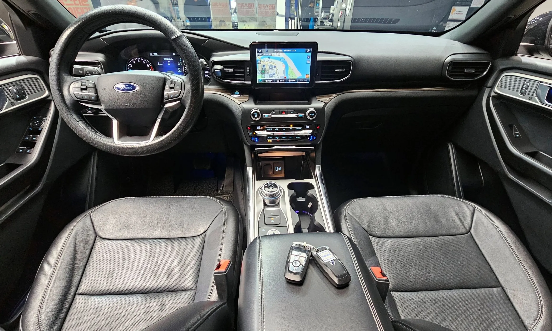 Ford Explorer 6th Generation превью 7