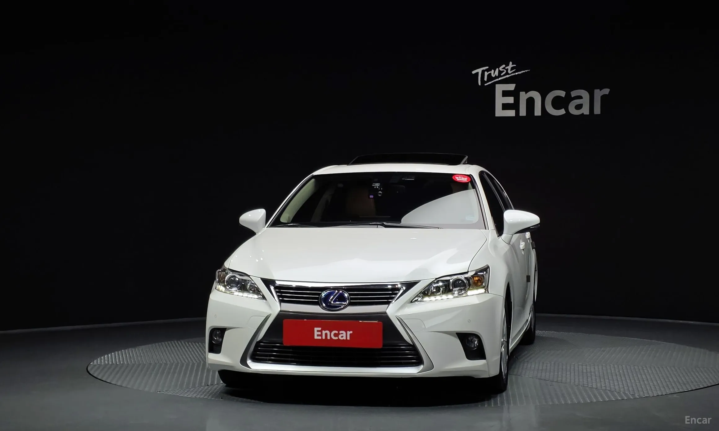Lexus CT200h превью 3
