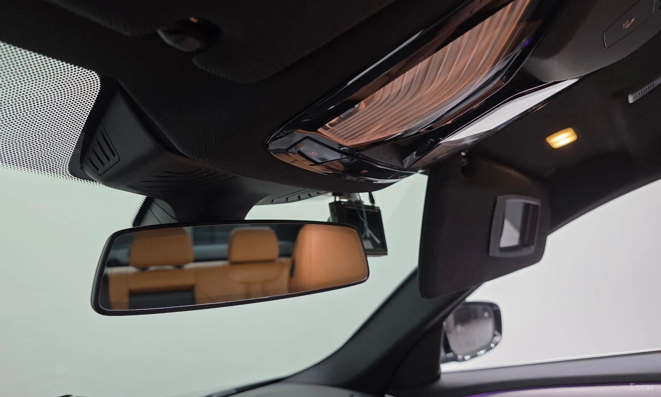 BMW 5 Series (G30) превью 18