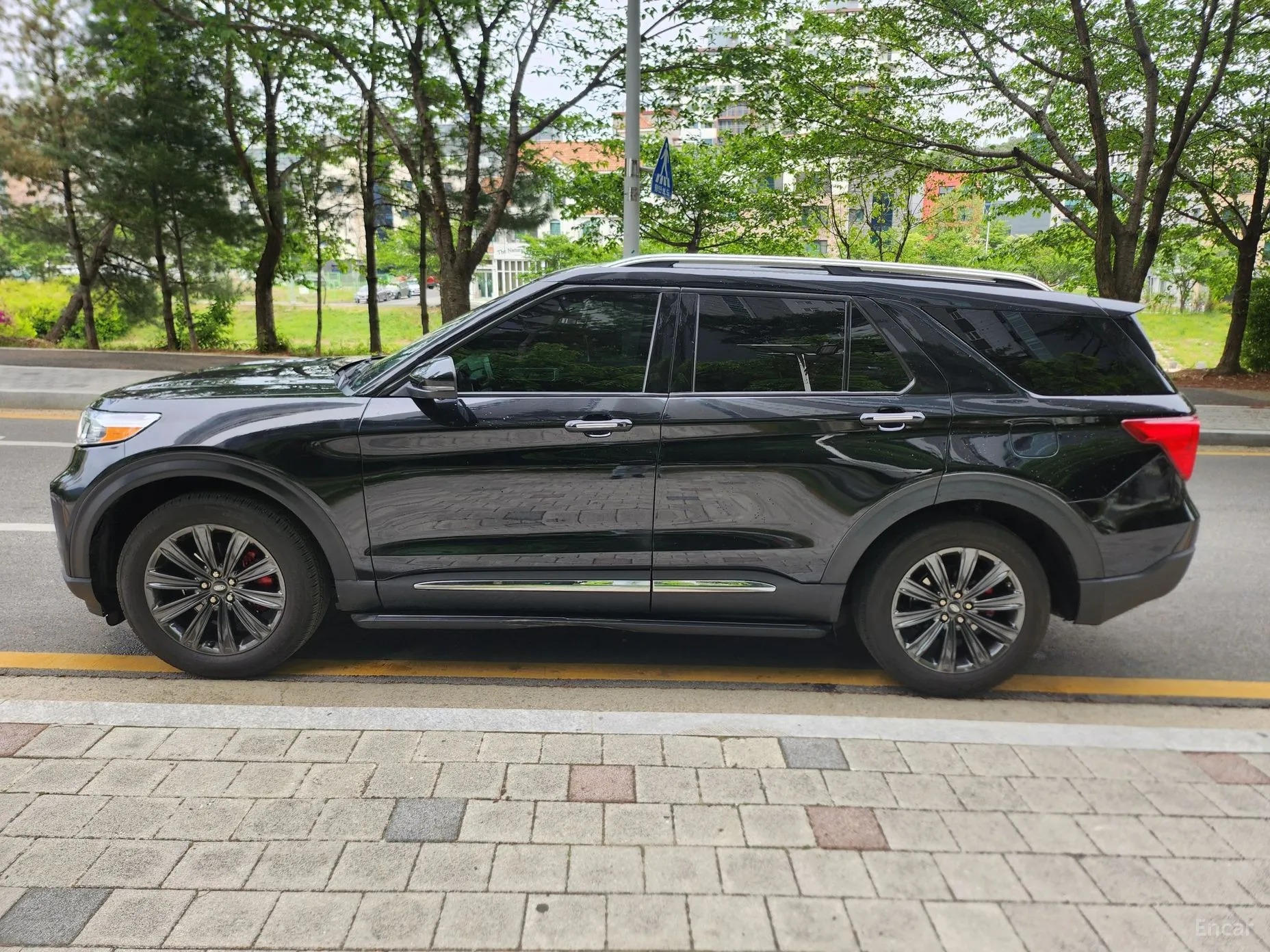 Ford Explorer 6th Generation превью 17