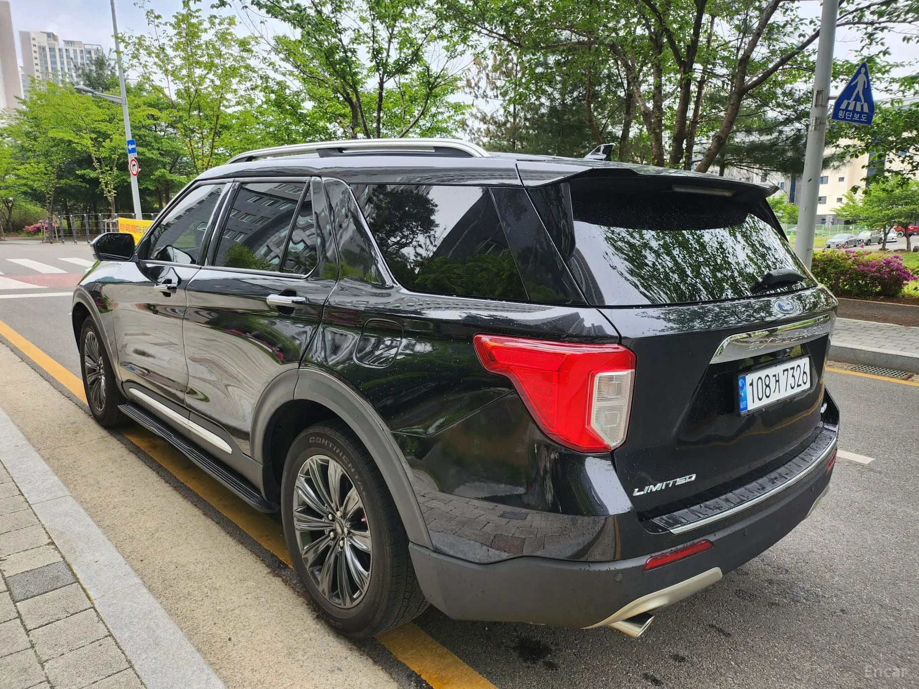 Ford Explorer 6th Generation превью 19