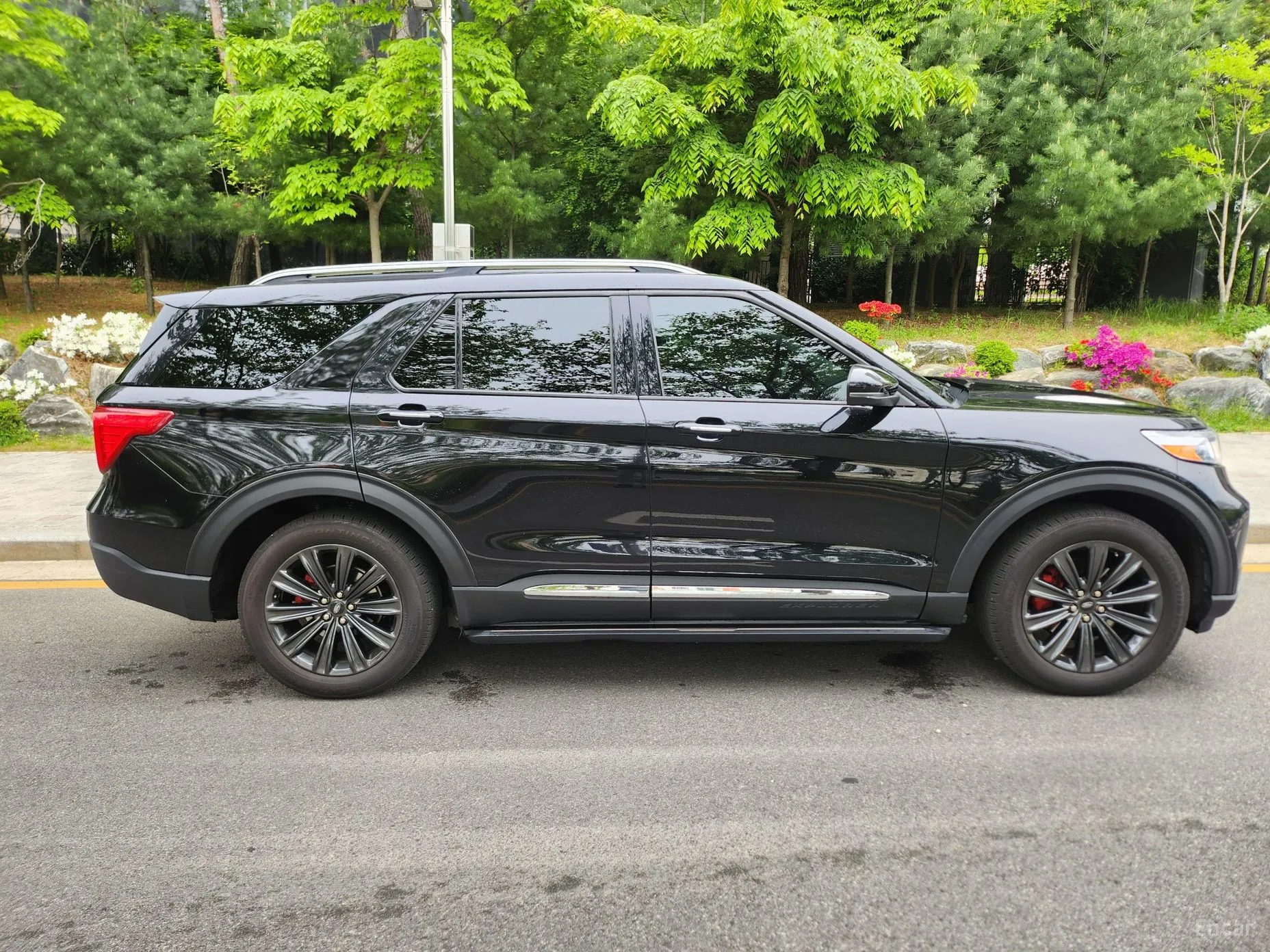 Ford Explorer 6th Generation превью 20
