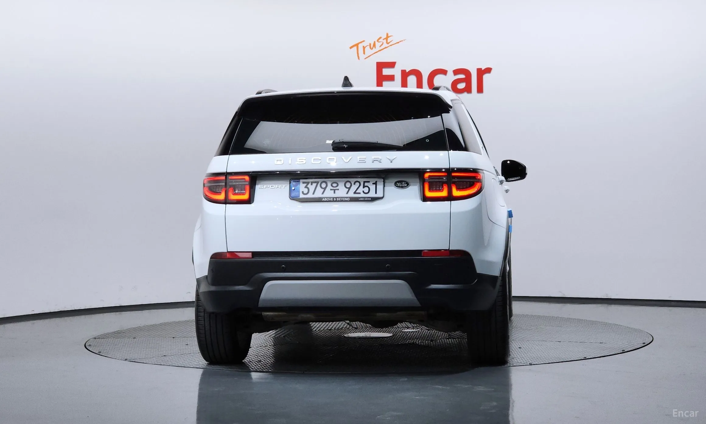 Land Rover Discovery Sports превью 4