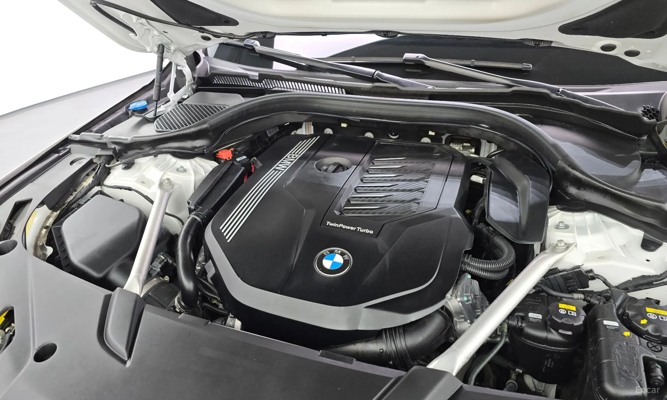 BMW 6-Series GT (G32) превью 6
