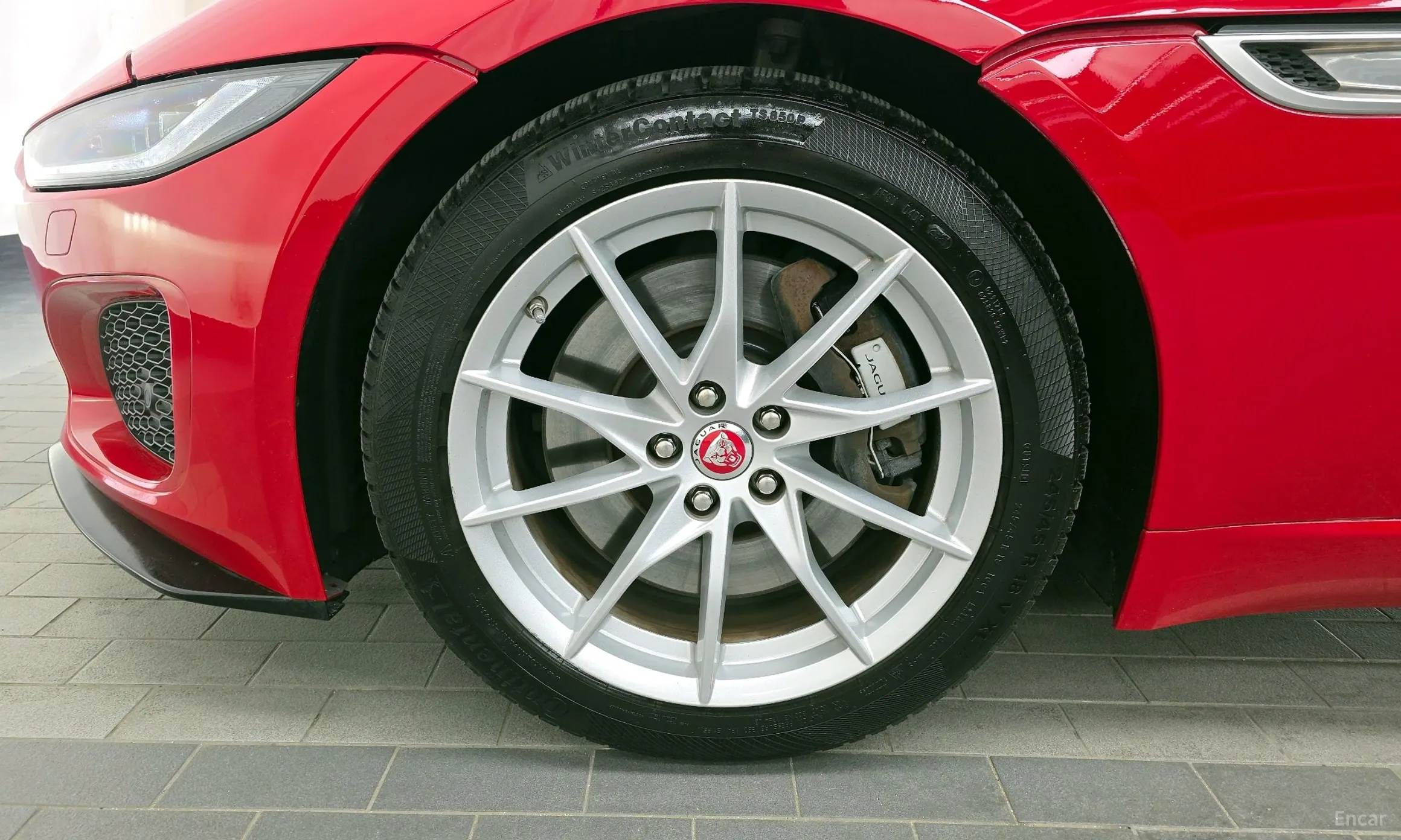 Jaguar F-TYPE превью 5