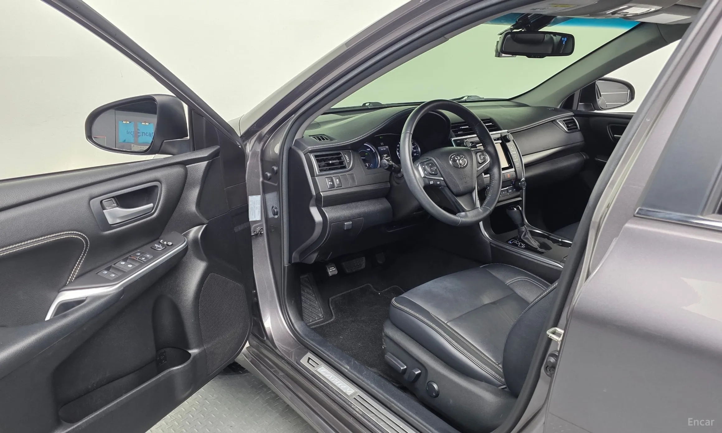 Toyota New Camry превью 10