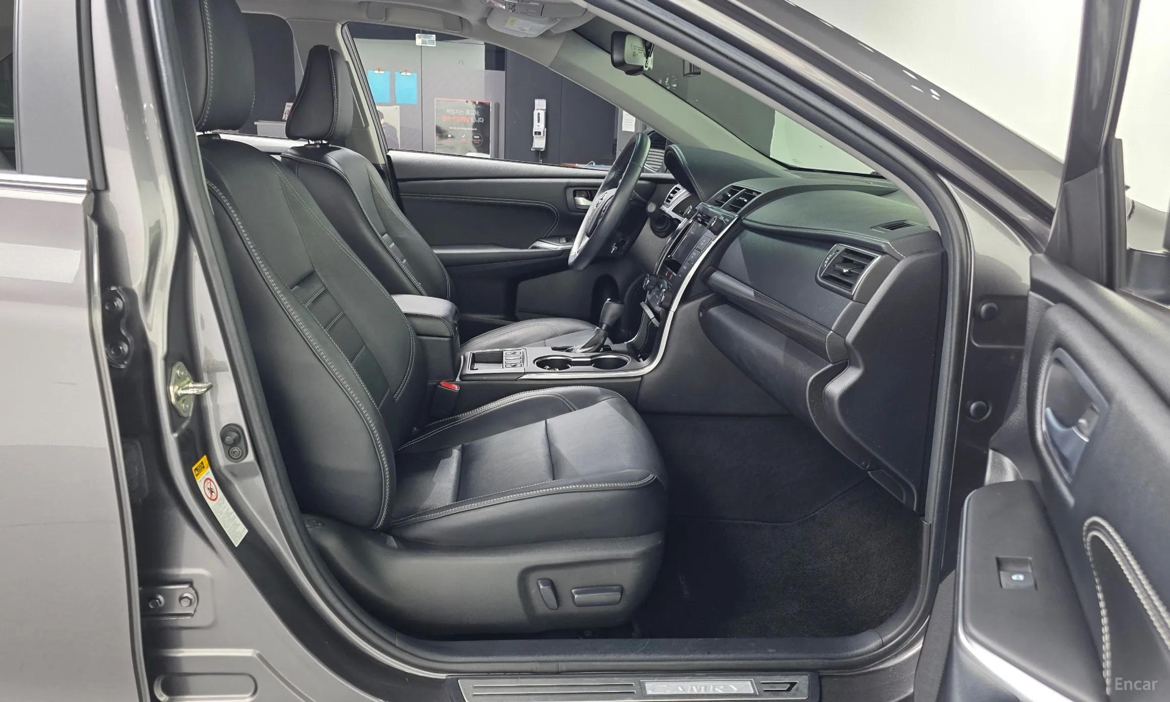 Toyota New Camry превью 11