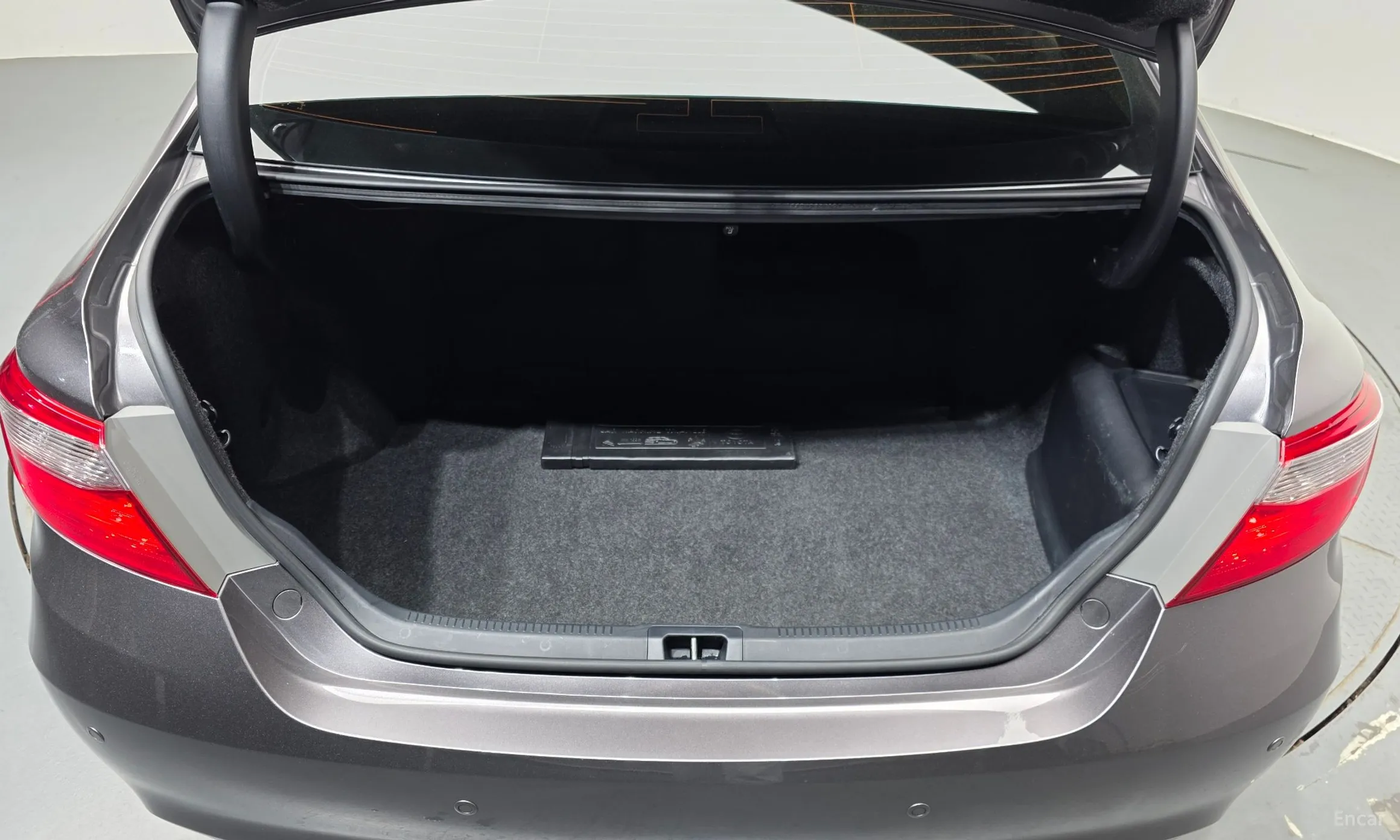 Toyota New Camry превью 20