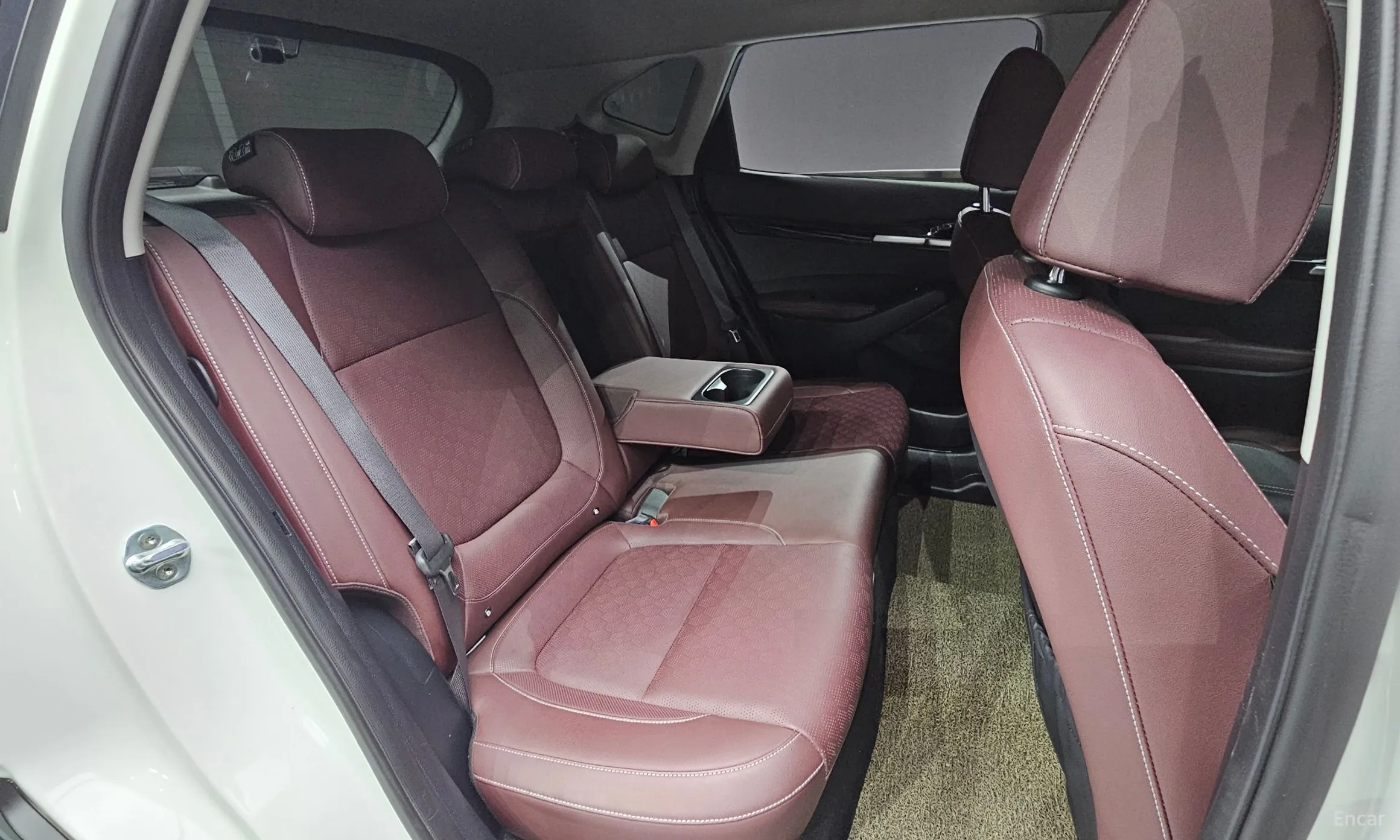 Kia Seltos превью 19
