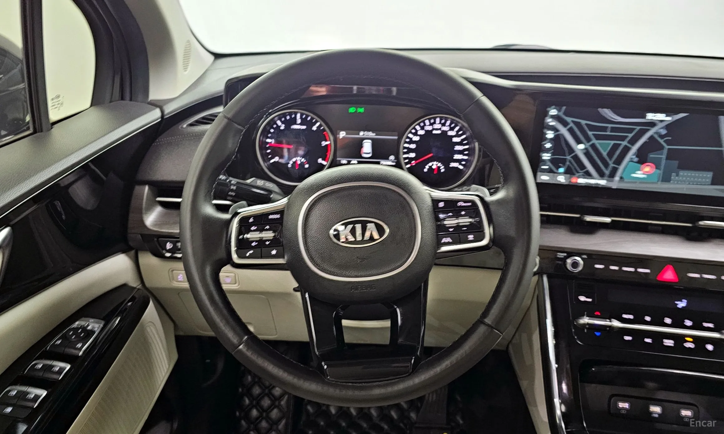 Kia Carnival Gen 4 превью 13
