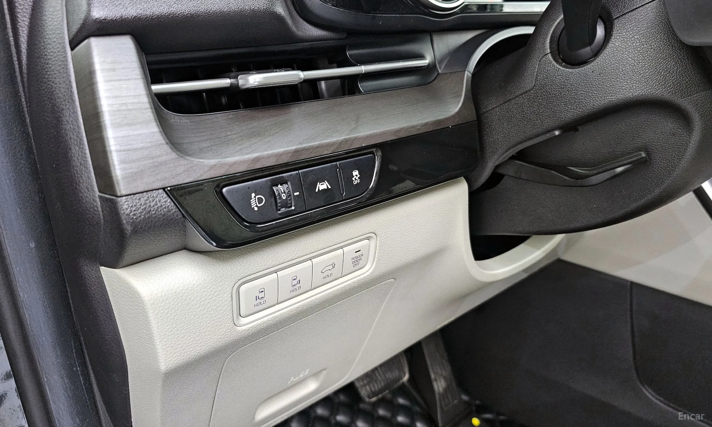 Kia Carnival Gen 4 превью 16