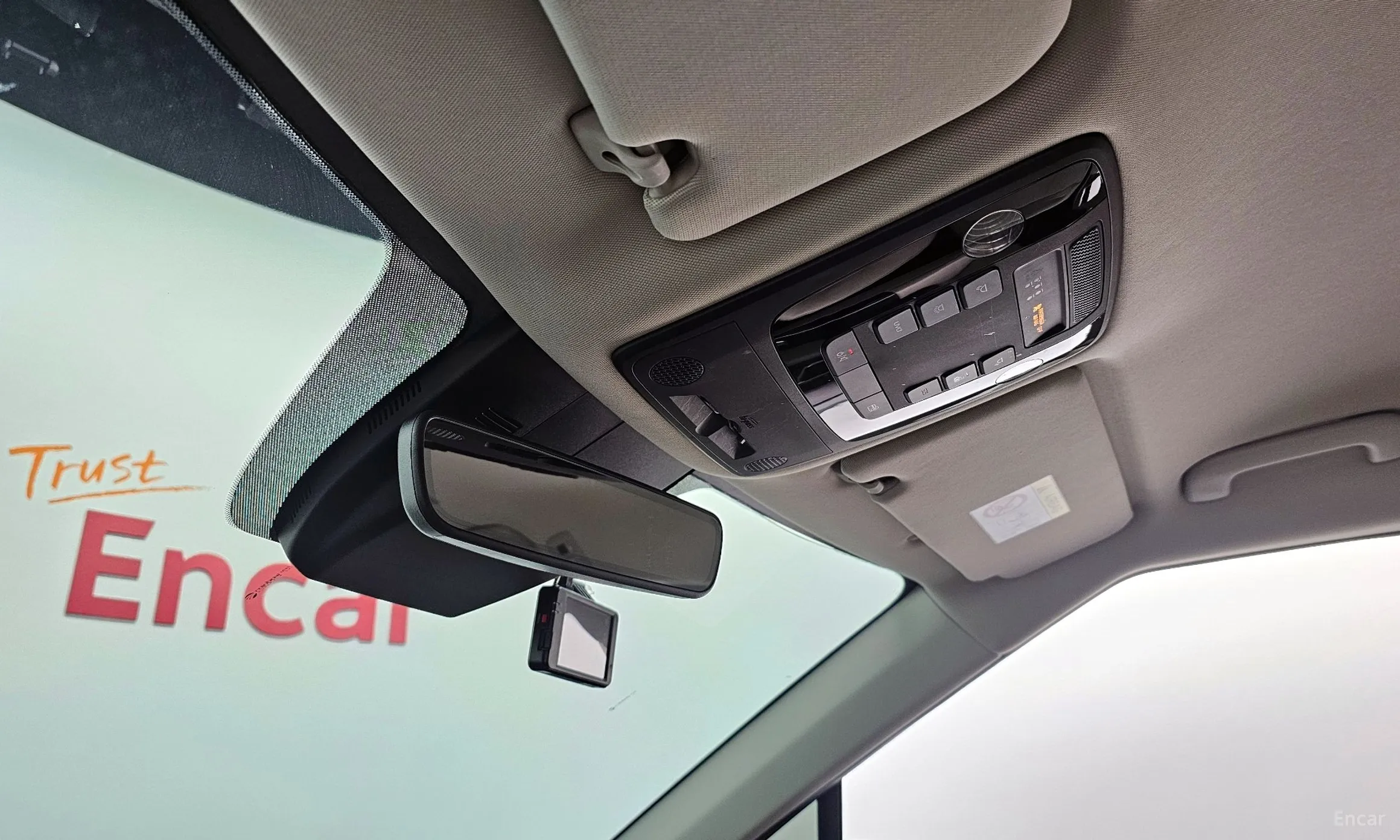 Kia Carnival Gen 4 превью 20