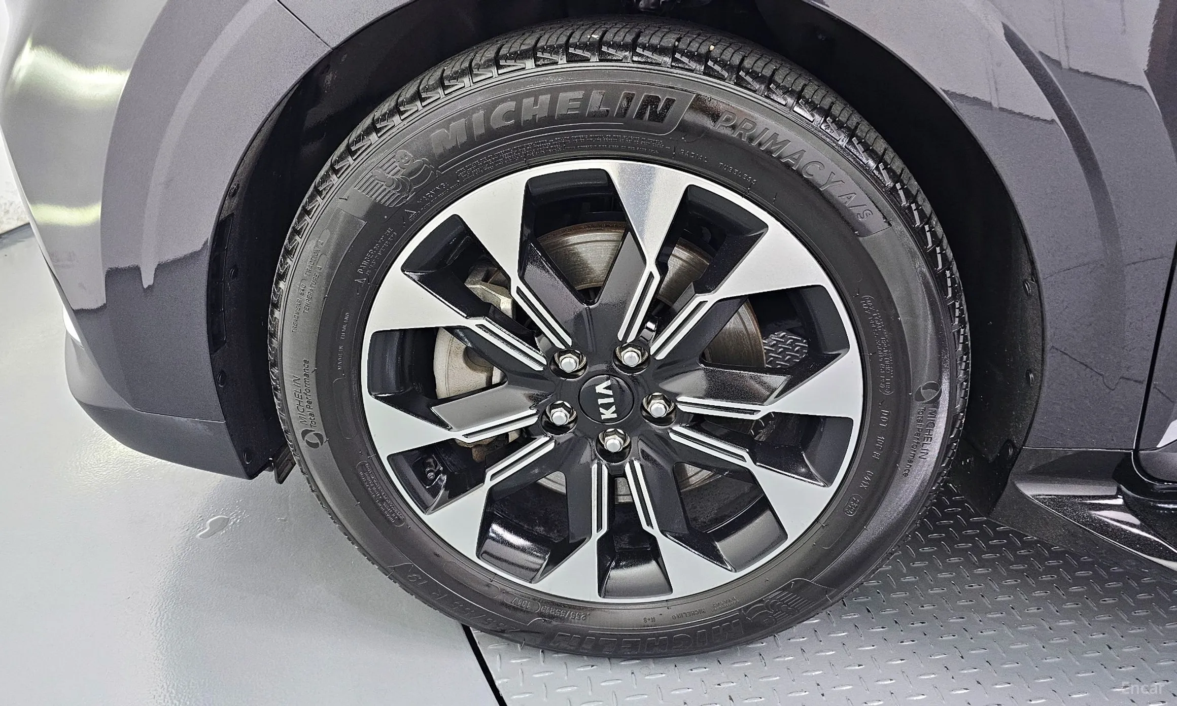 Kia Carnival Gen 4 превью 5