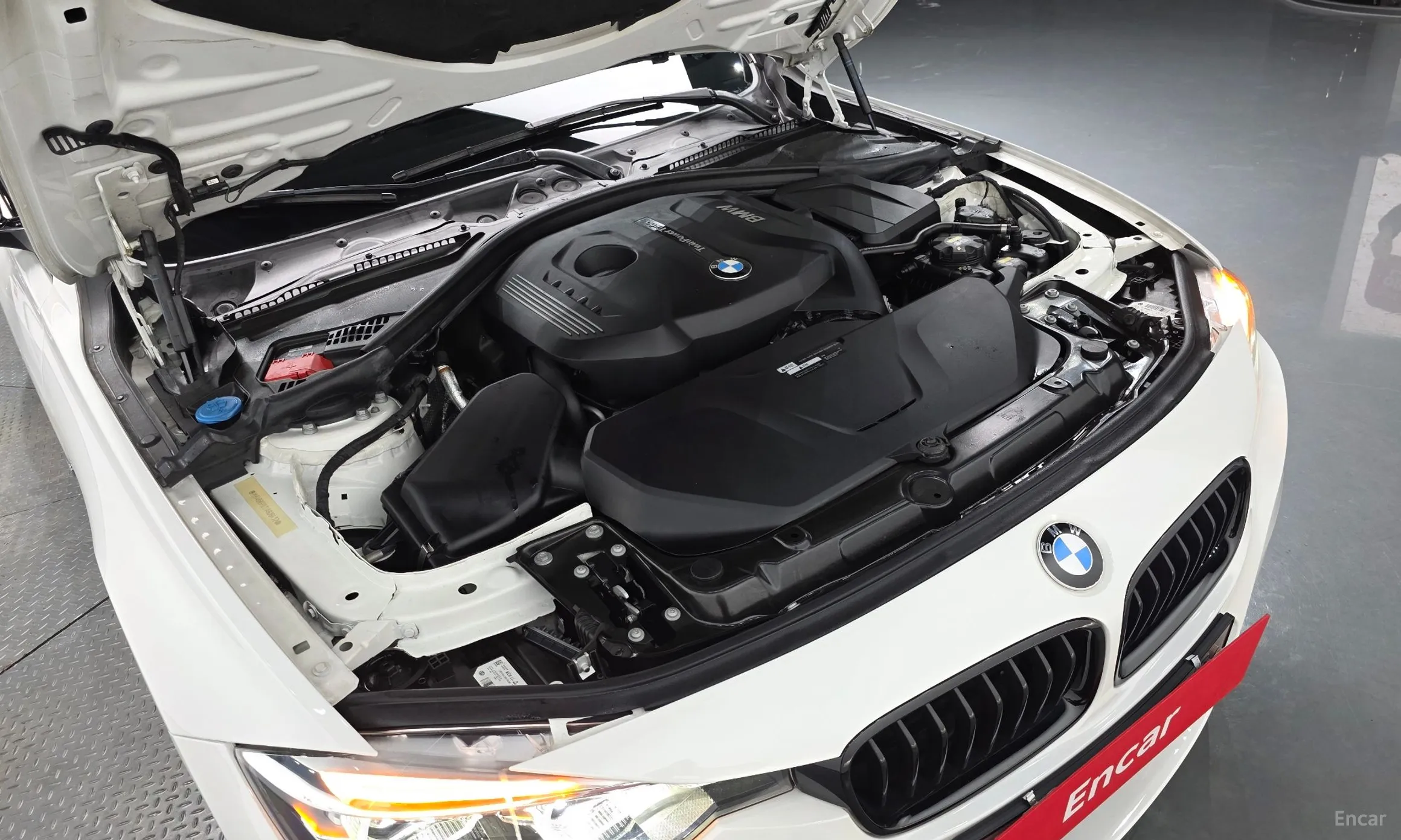 BMW 3 Series (F30) превью 6