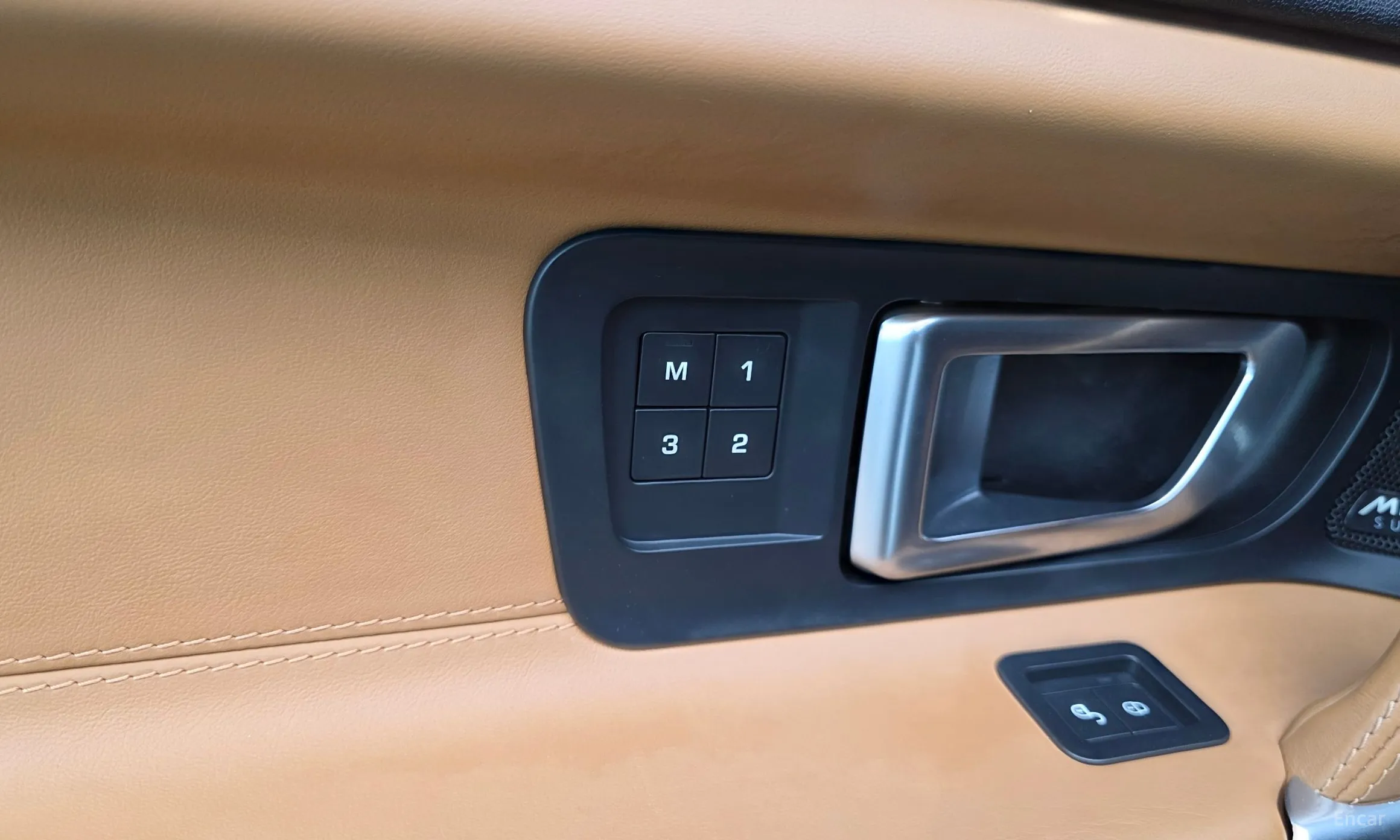 Land Rover Discovery Sports превью 17