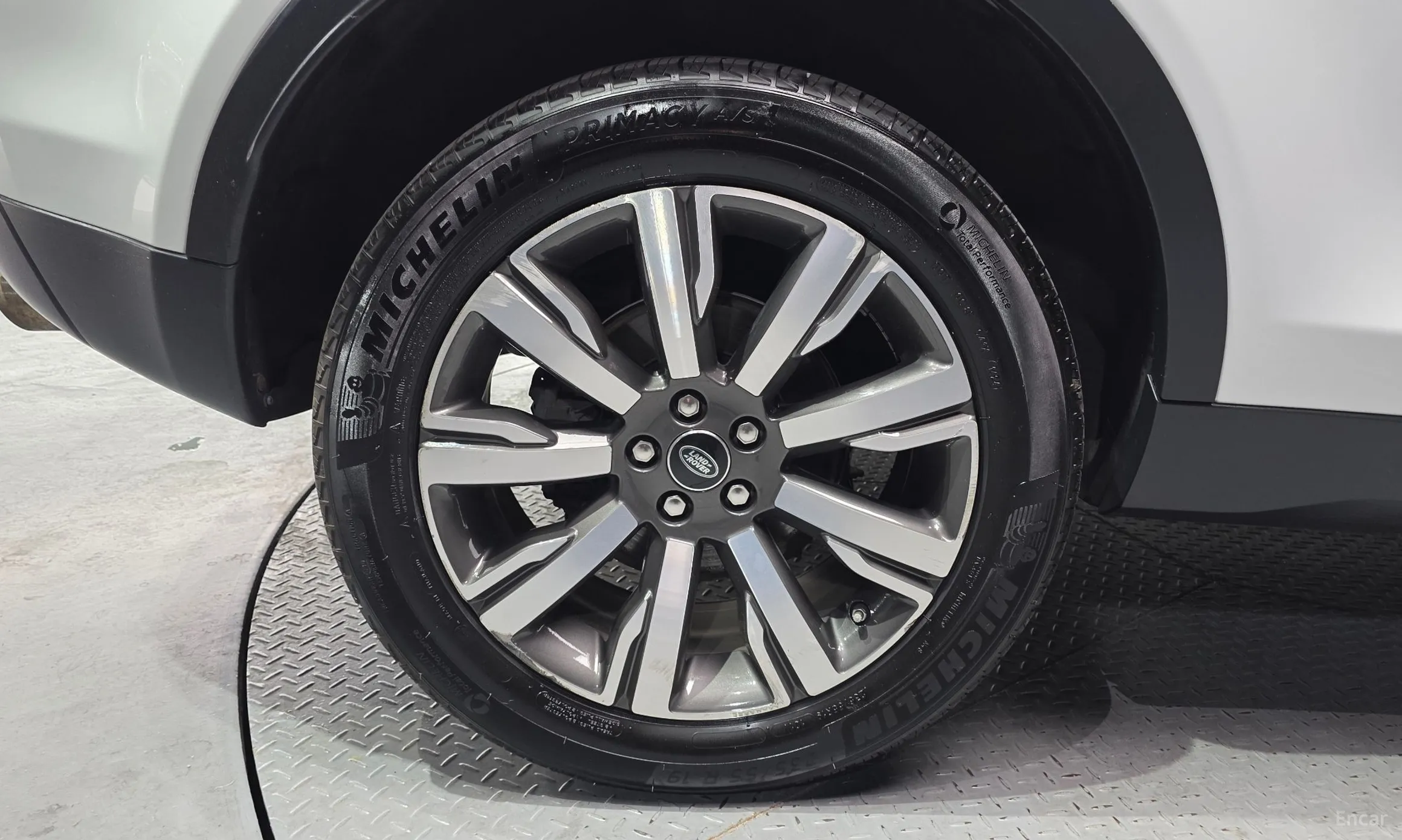 Land Rover Discovery Sports превью 5