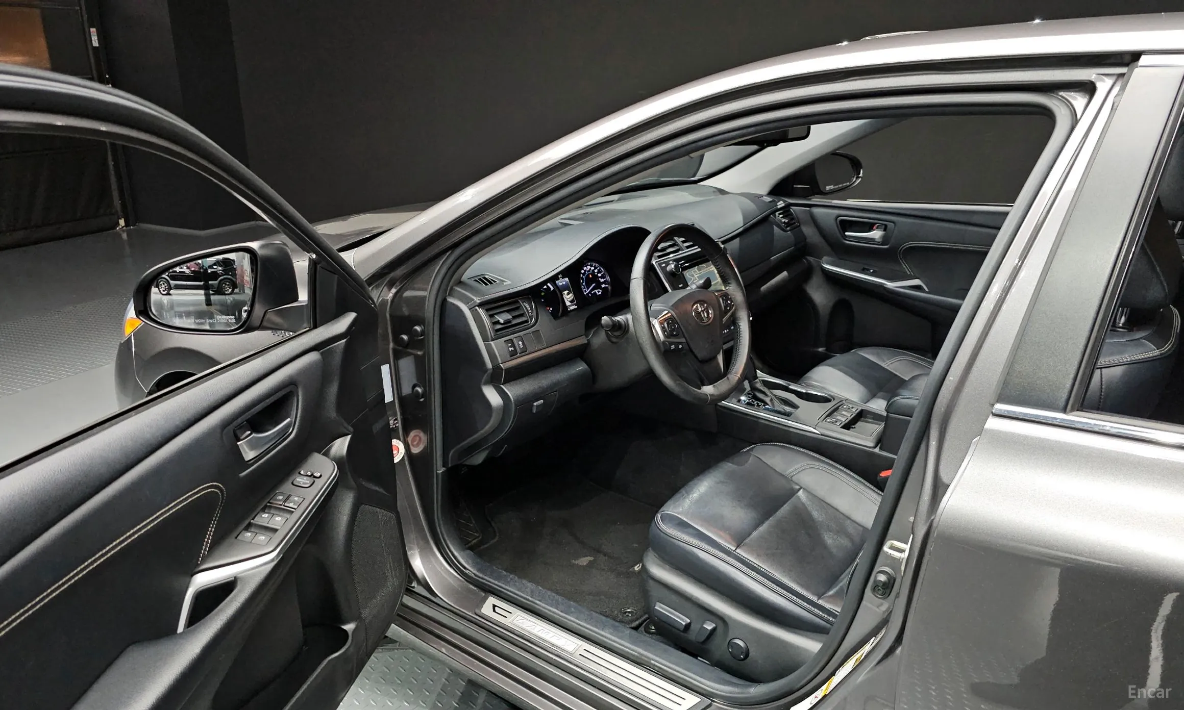 Toyota New Camry превью 10